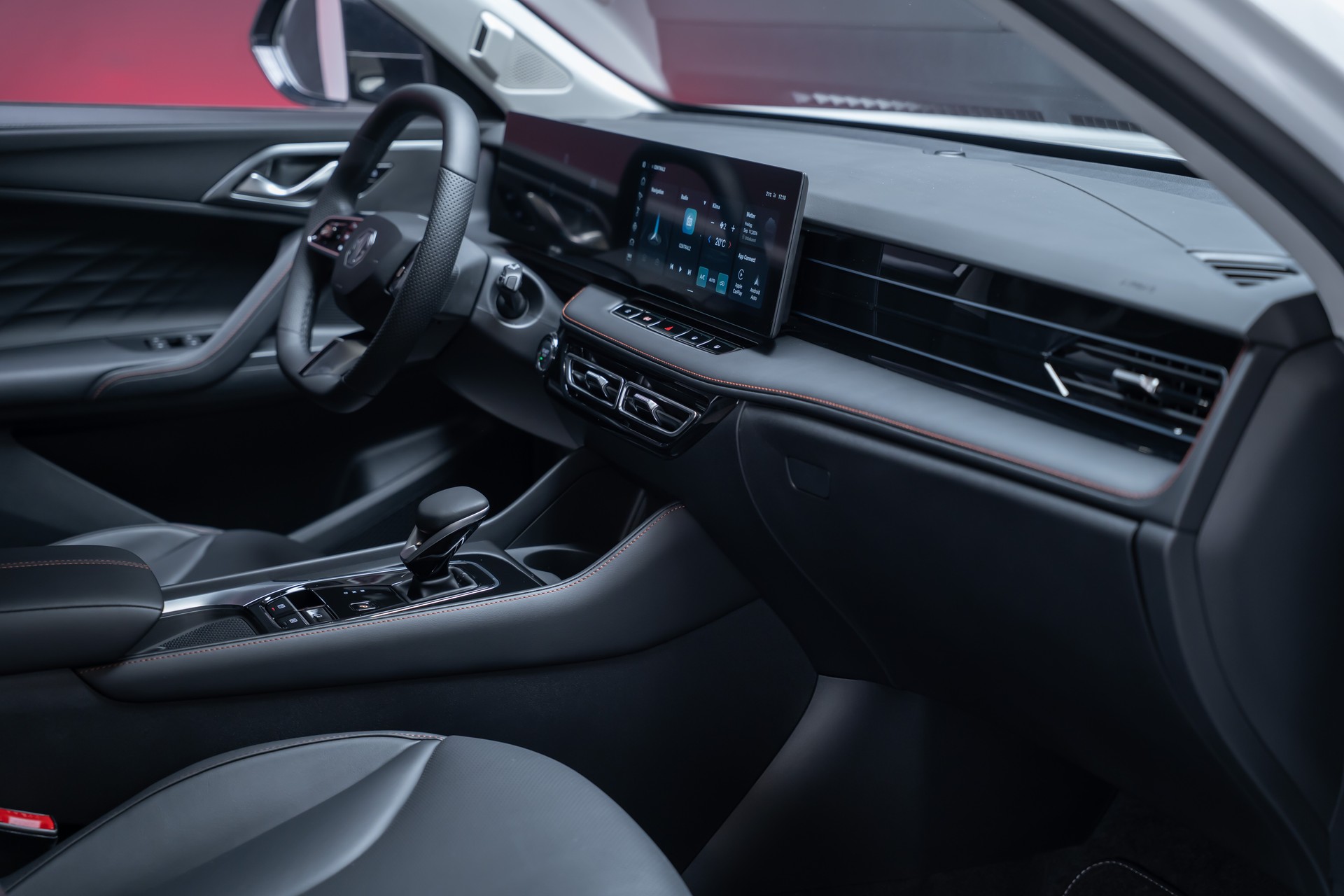 MG HS 1.5 T PHEV Luxury / 360°Kamera / el.Sitze / el.Heckklappe-image-21