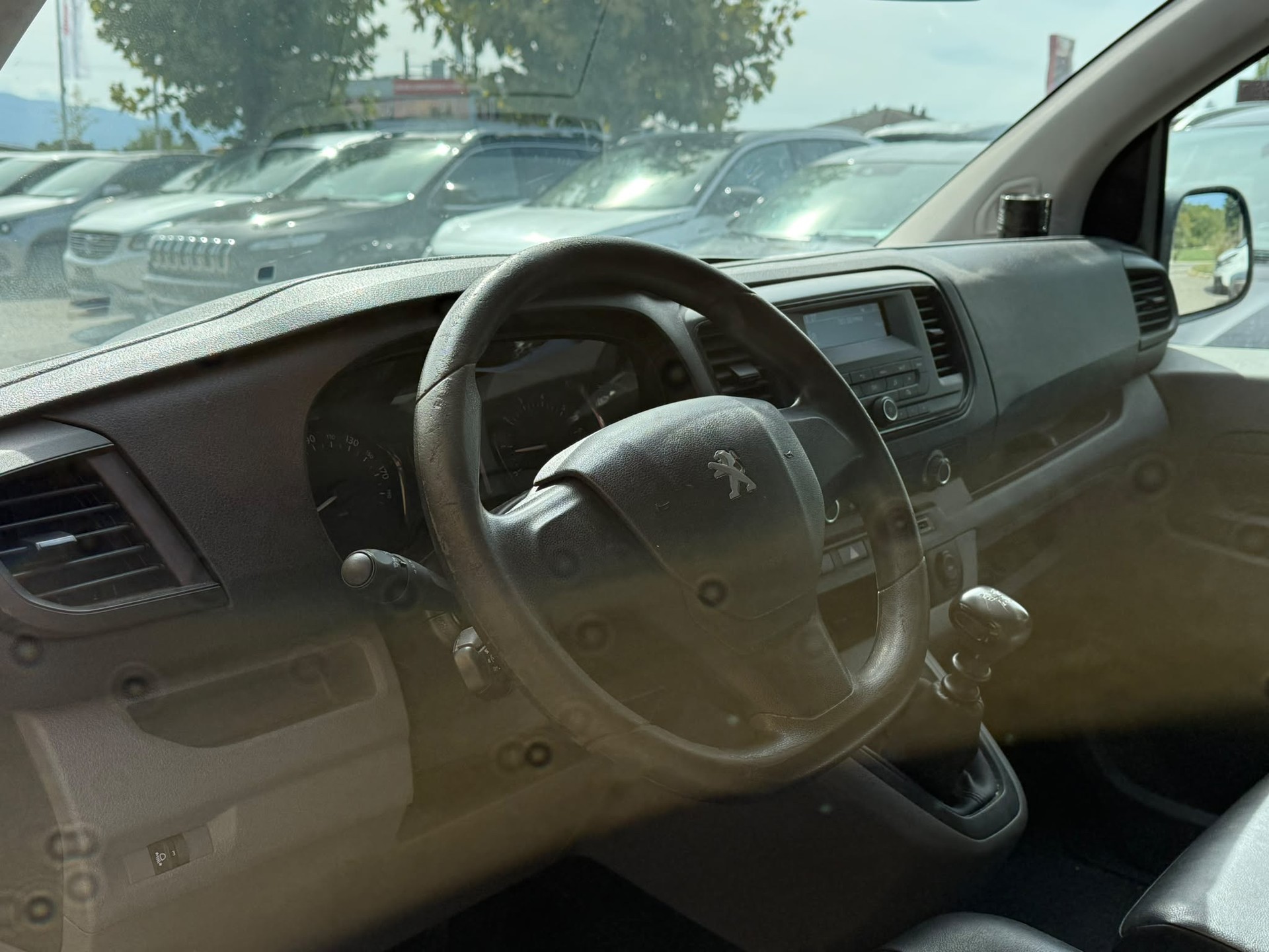 PEUGEOT Expert 2.0 BlueHDi 120 S&S Allure Long-image-7