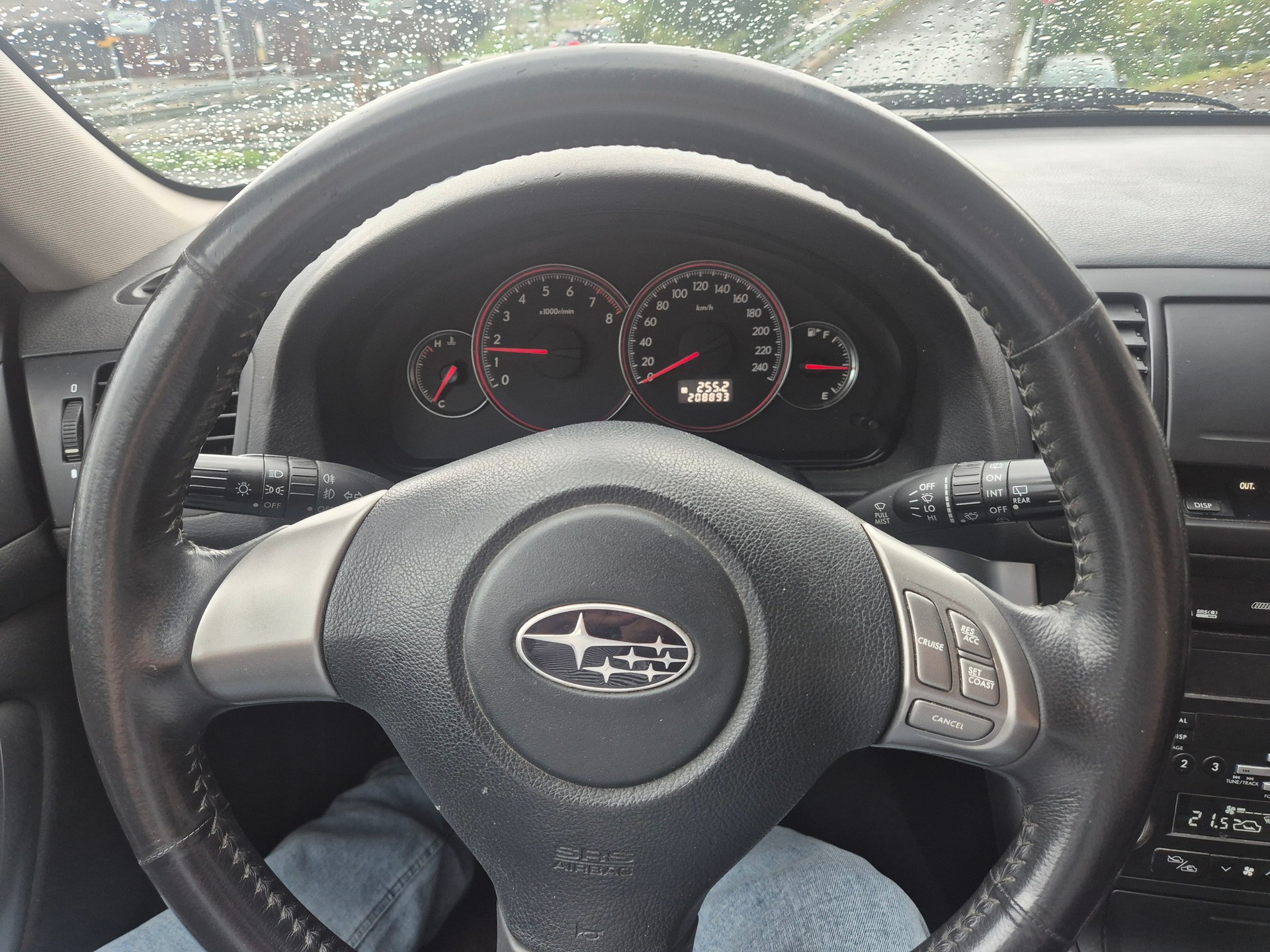 SUBARU Legacy 2.0R AWD Celebration-image-5