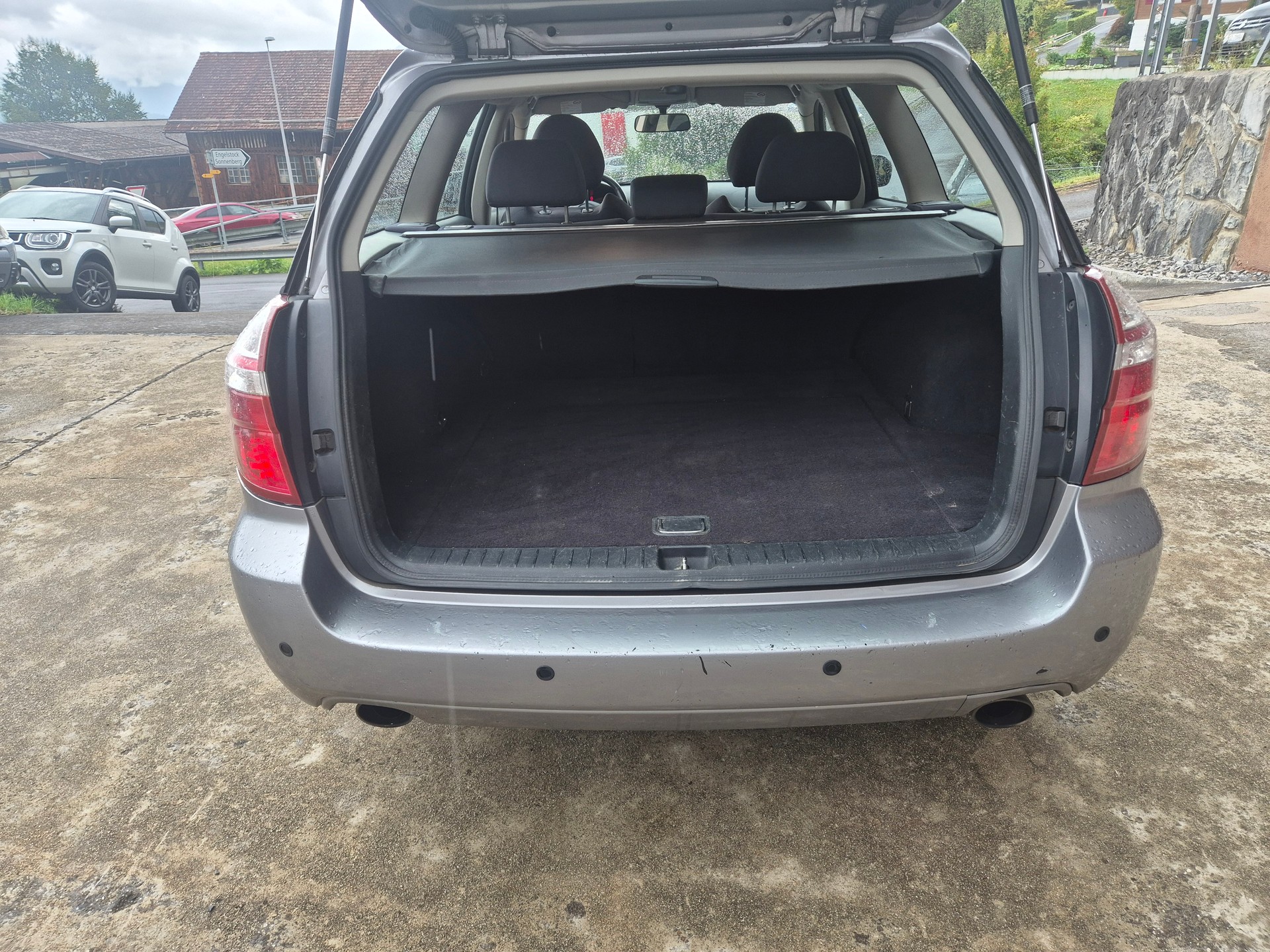 SUBARU Legacy 2.0R AWD Celebration-image-11