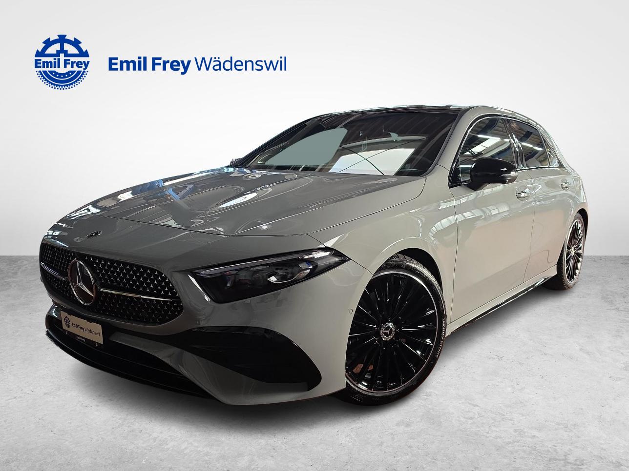 MERCEDES-BENZ A 220 4MATIC AMG Line-image-0