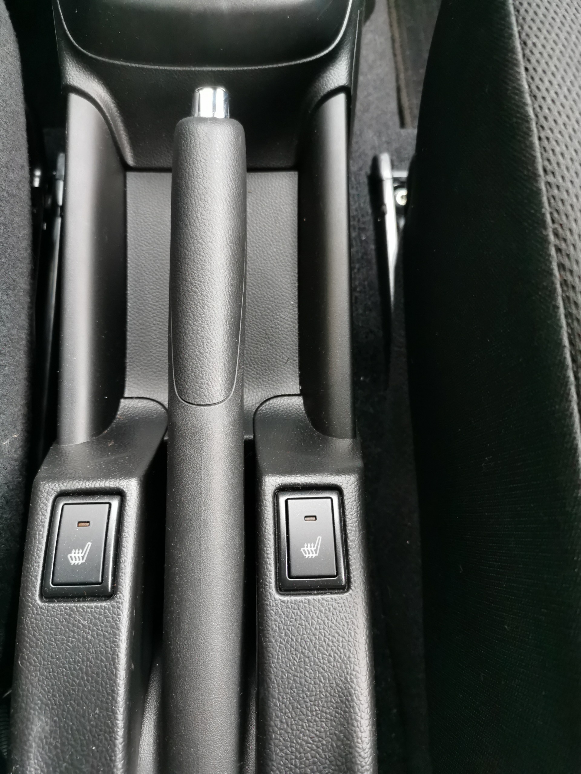 SUZUKI Swift 1.2 Compact Top 4x4 Hybrid-image-12