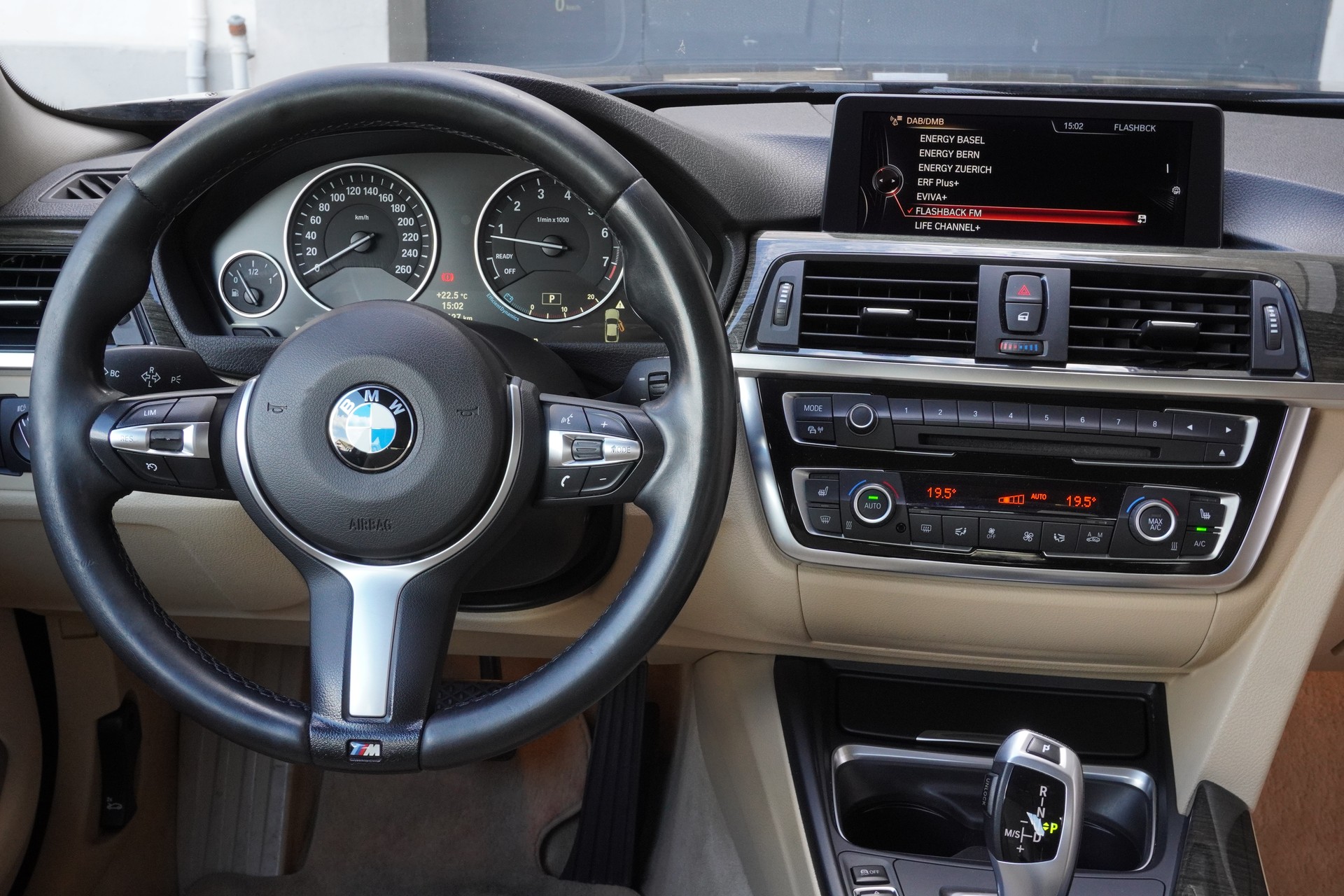 BMW 428i Coupé xDrive Luxury Line Steptronic-image-9