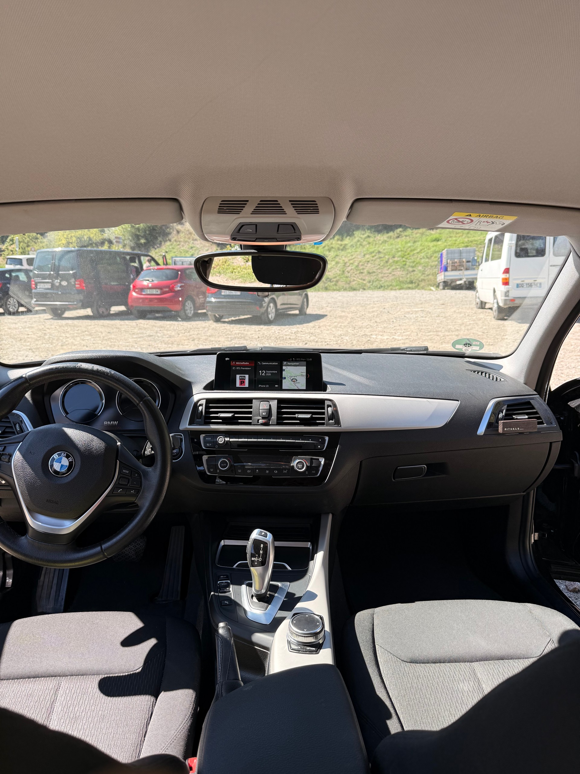 BMW 120d xDrive-image-3