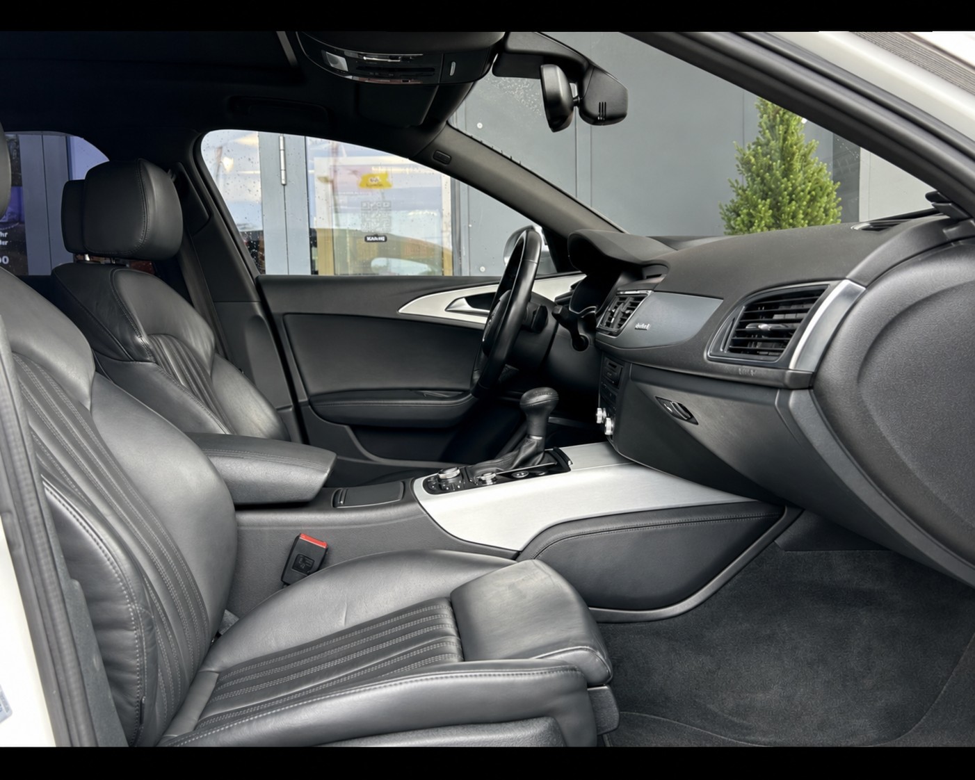 AUDI A6 avant 3.0 TDI quattro S-line-image-3