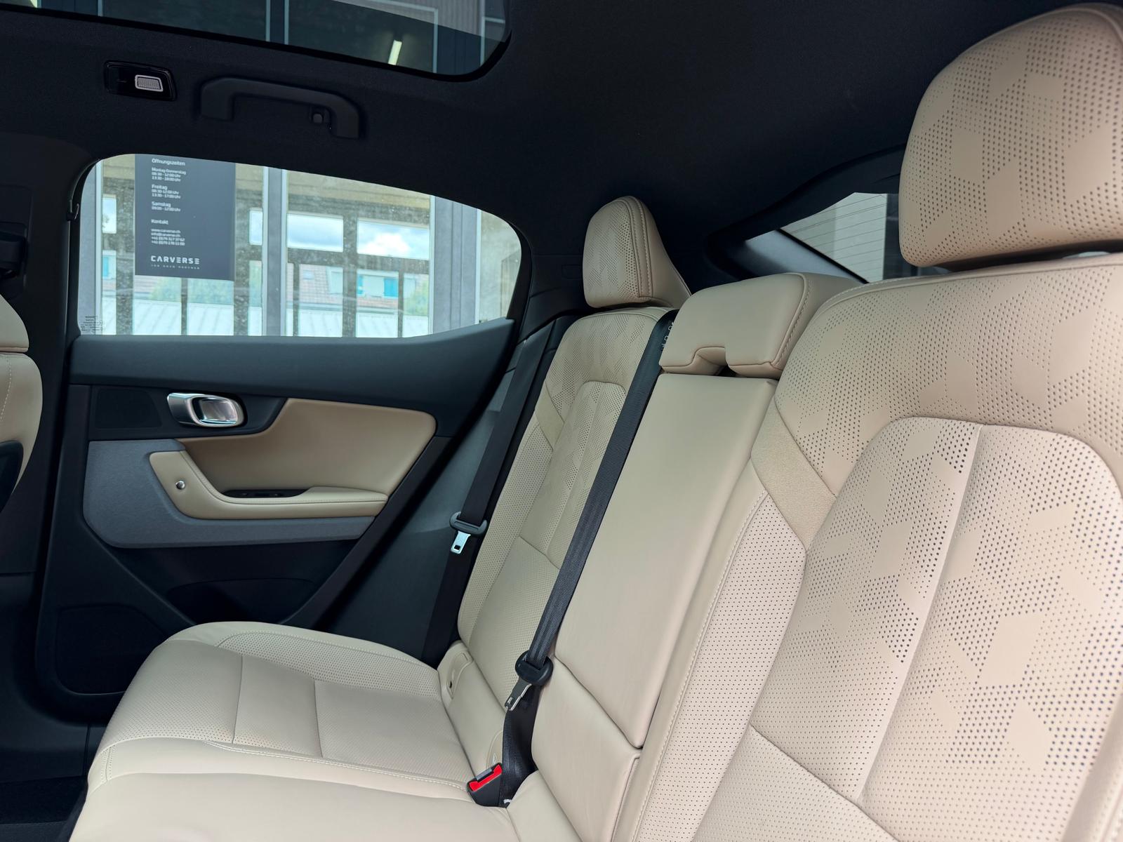 POLESTAR 2 Long Range Dual Motor-image-8