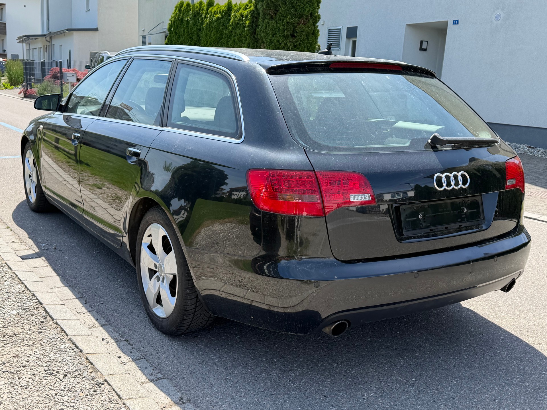 AUDI A6 Avant 2.8 V6 FSI quattro tiptronic-image-4