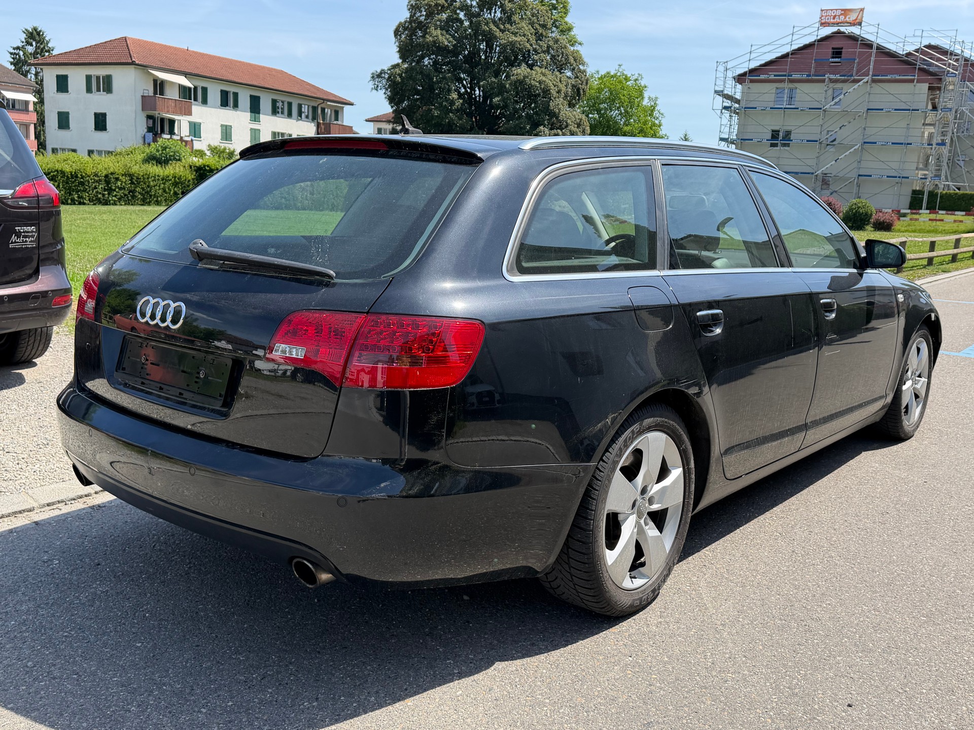 AUDI A6 Avant 2.8 V6 FSI quattro tiptronic-image-2