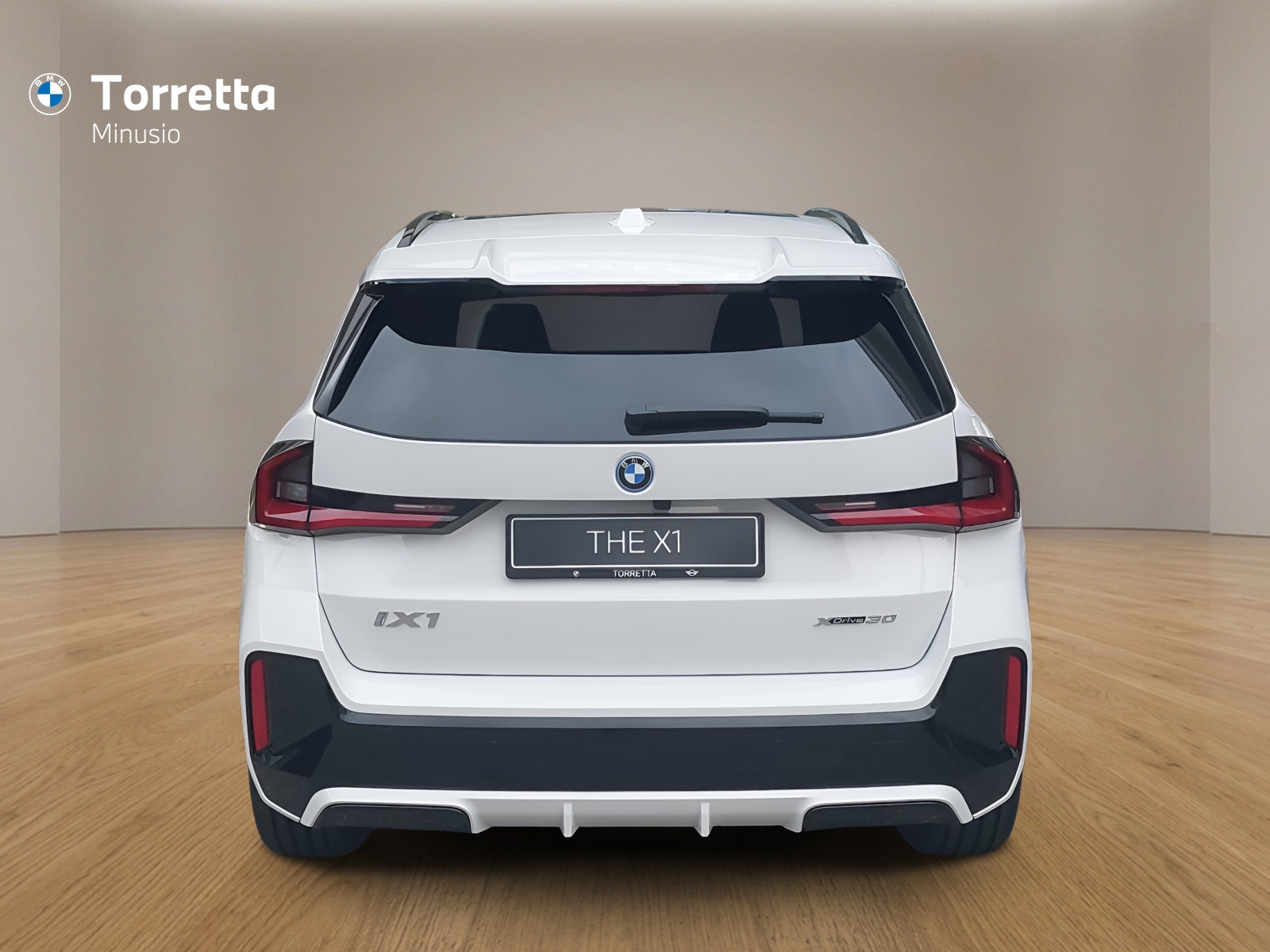 BMW iX1 xDrive 30 M Sport Pro-showroom-element-3