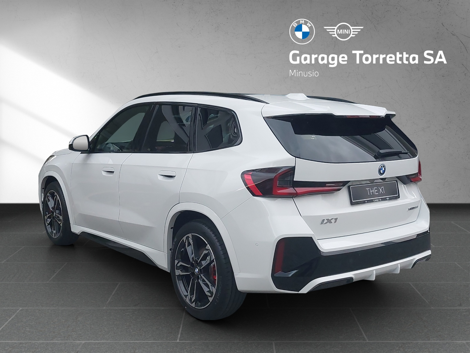 BMW iX1 xDrive 30 M Sport Pro-image-2