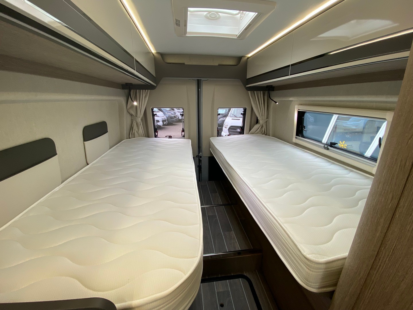 ROLLER TEAM Livingstone DUO Advance, Fiat Ducato 2.2MJ 180PS Automat-image-14