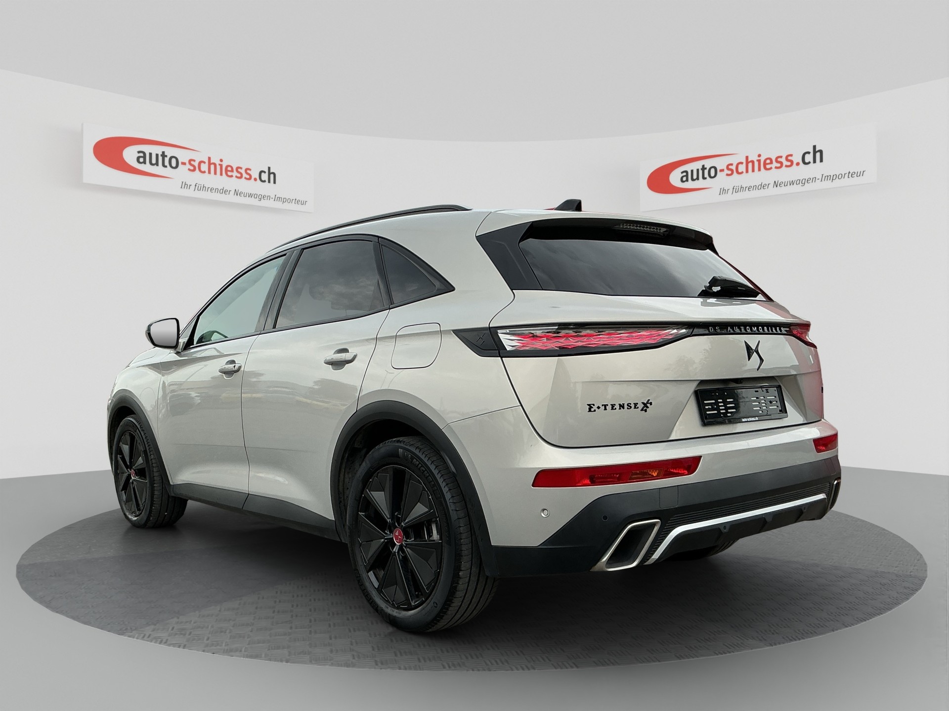 DS AUTOMOBILES DS7 DS 7 Crossback E-Tense 300 4x4 Performance Line +-showroom-element-2