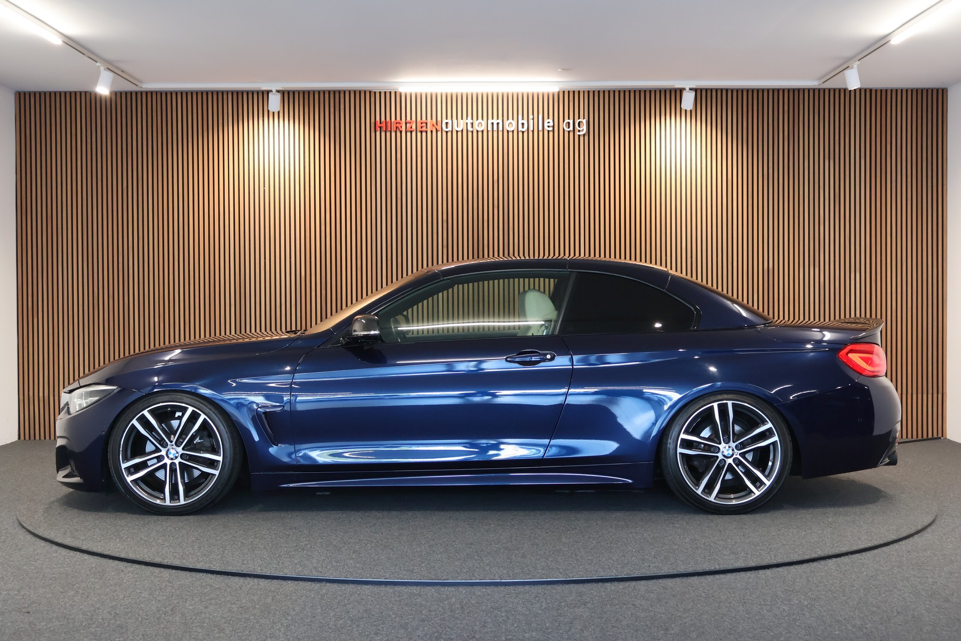 BMW 430i Cabriolet xDrive M Sport Steptronic-image-3