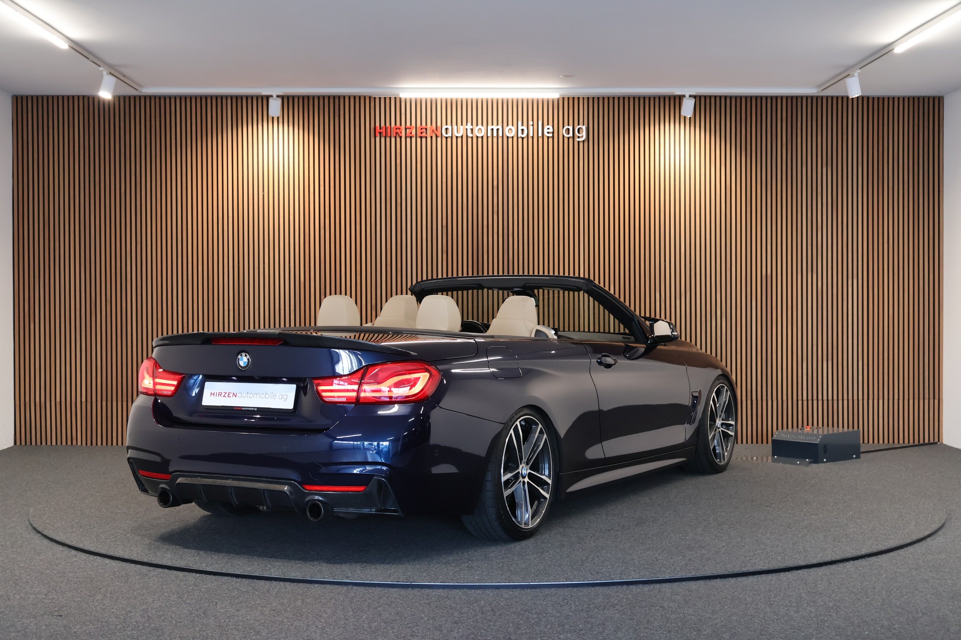 BMW 430i Cabriolet xDrive M Sport Steptronic-image-8