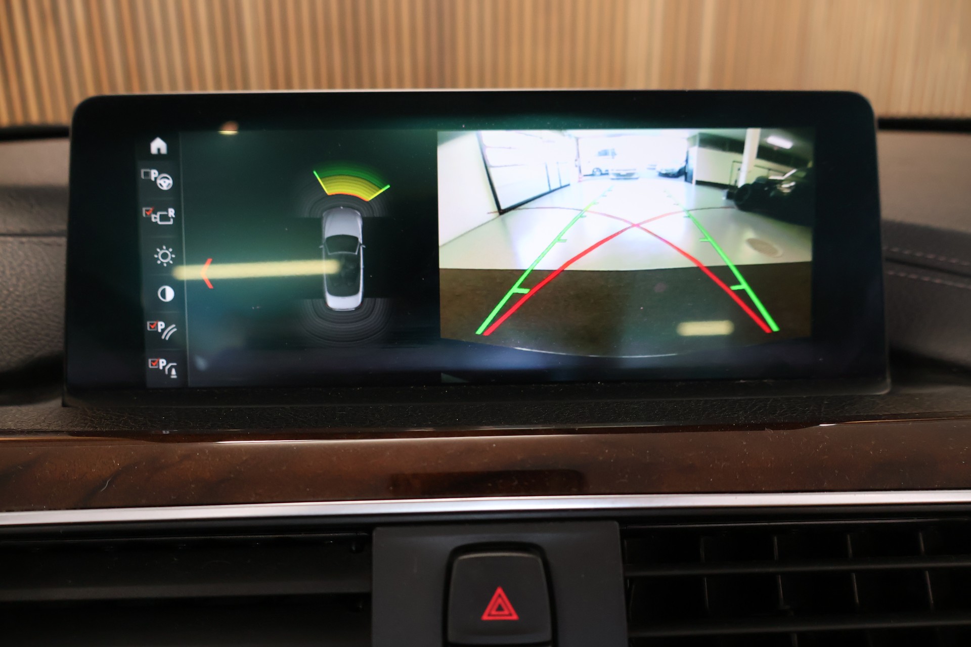 BMW 430i Cabriolet xDrive M Sport Steptronic-image-23