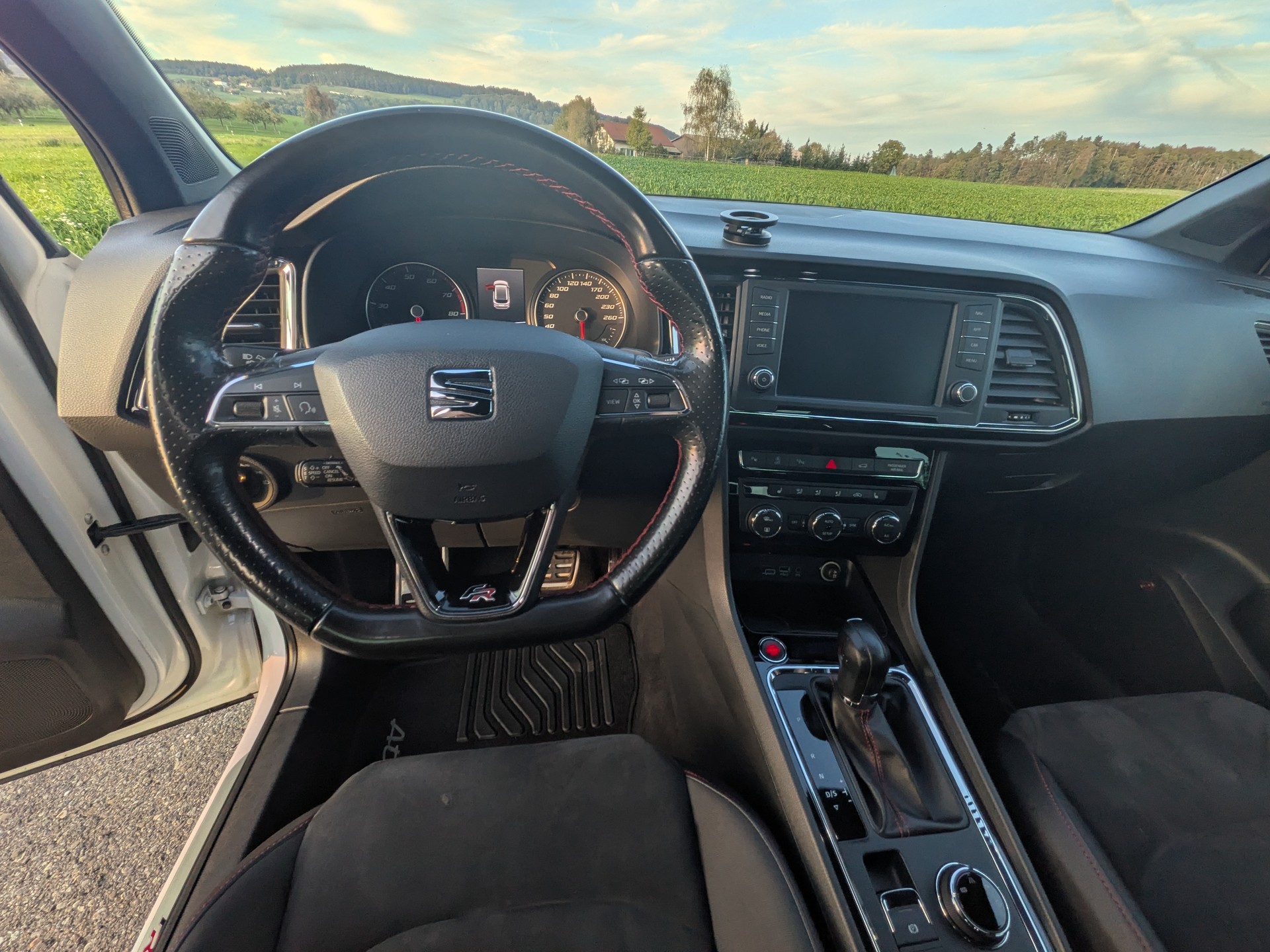 SEAT Ateca 1.5TSI EVO FR DSG-image-16