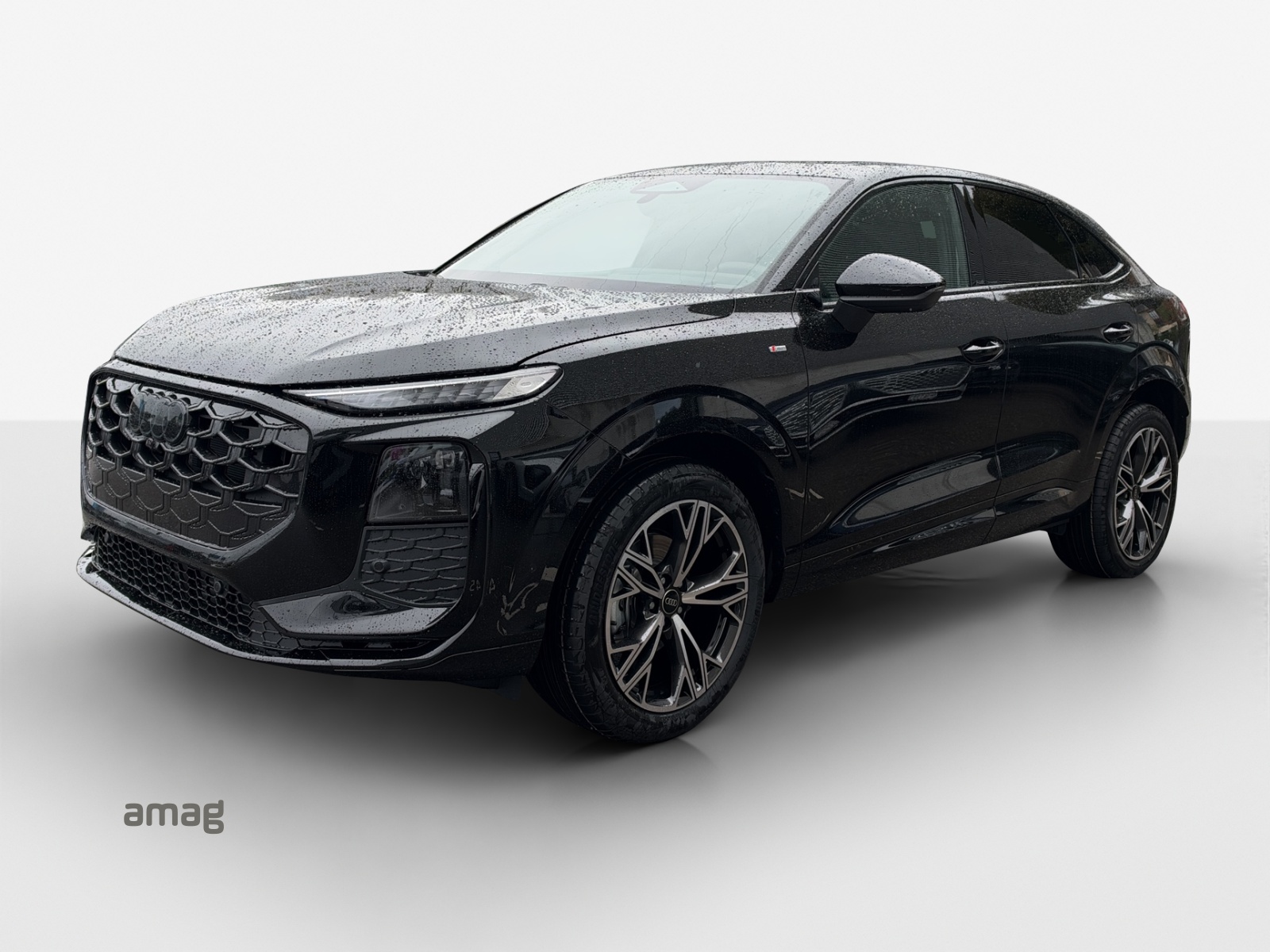 AUDI Q3 Sportback 110 kW TFSI S tronic-image-0