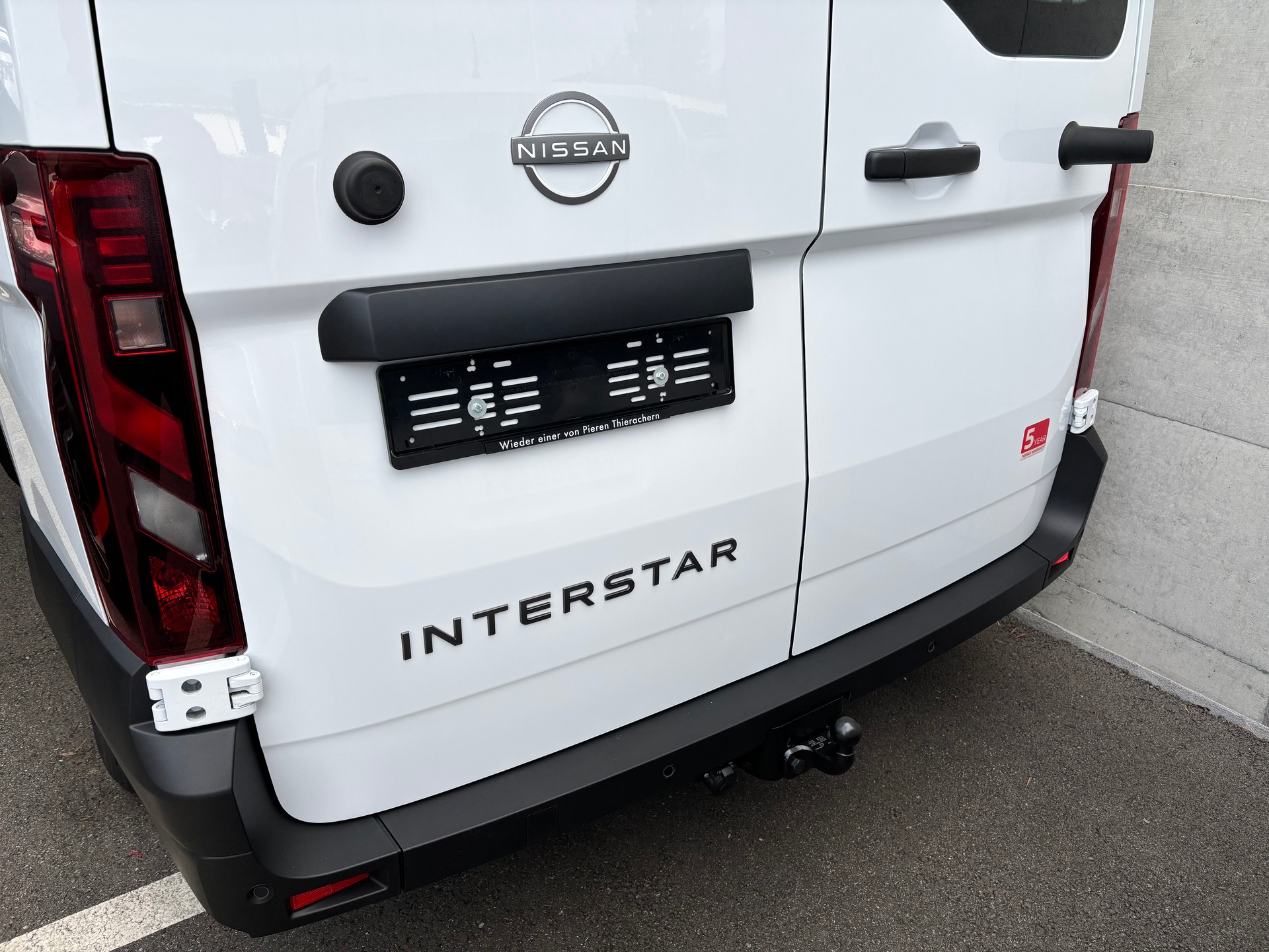 NISSAN Interstar KAWA 130 3.5L2H2 Acenta-image-4