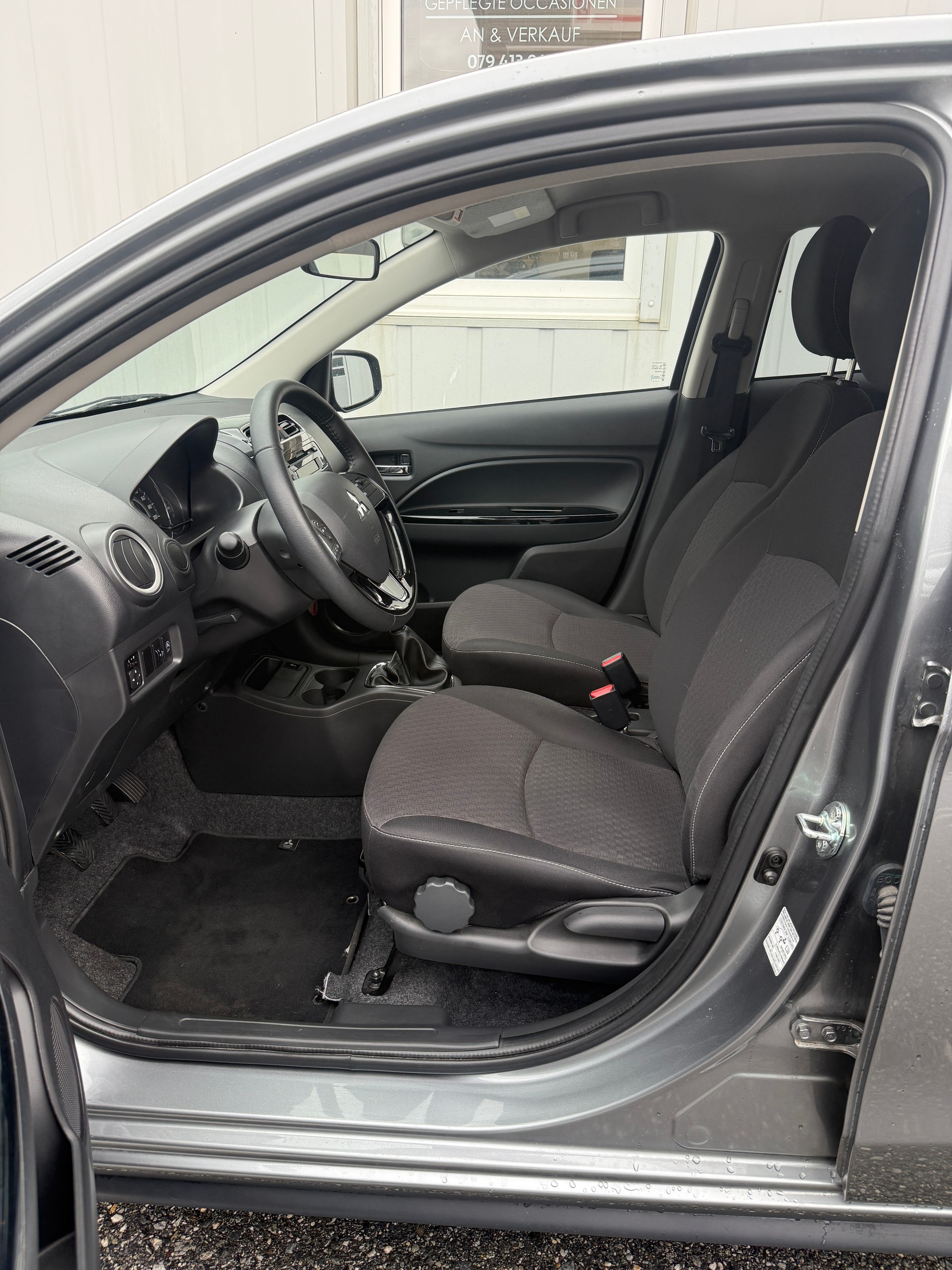 MITSUBISHI Space Star 1.2 Style *ERST 15'000 KM*-image-10