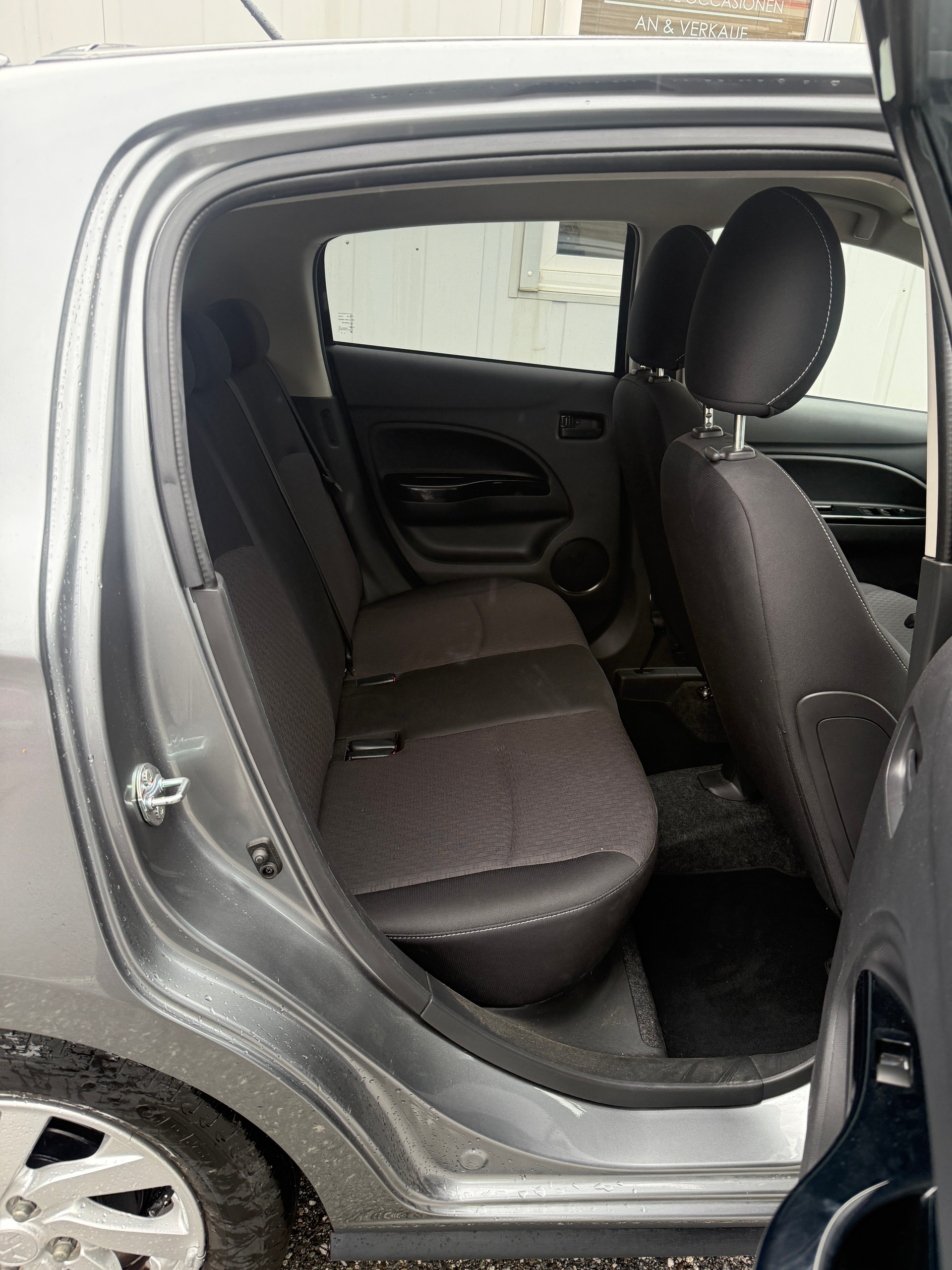 MITSUBISHI Space Star 1.2 Style *ERST 15'000 KM*-image-12