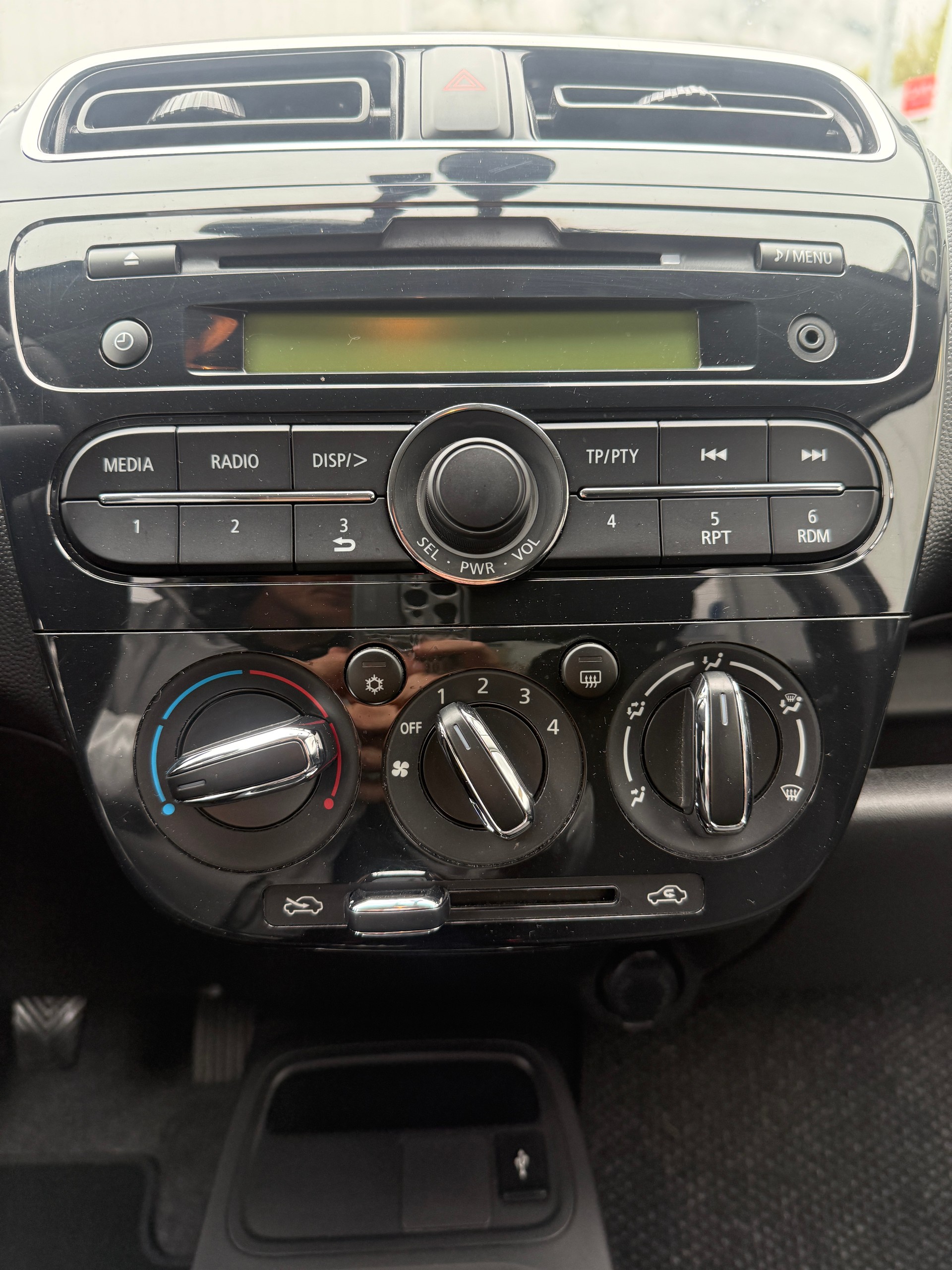 MITSUBISHI Space Star 1.2 Style *ERST 15'000 KM*-image-18