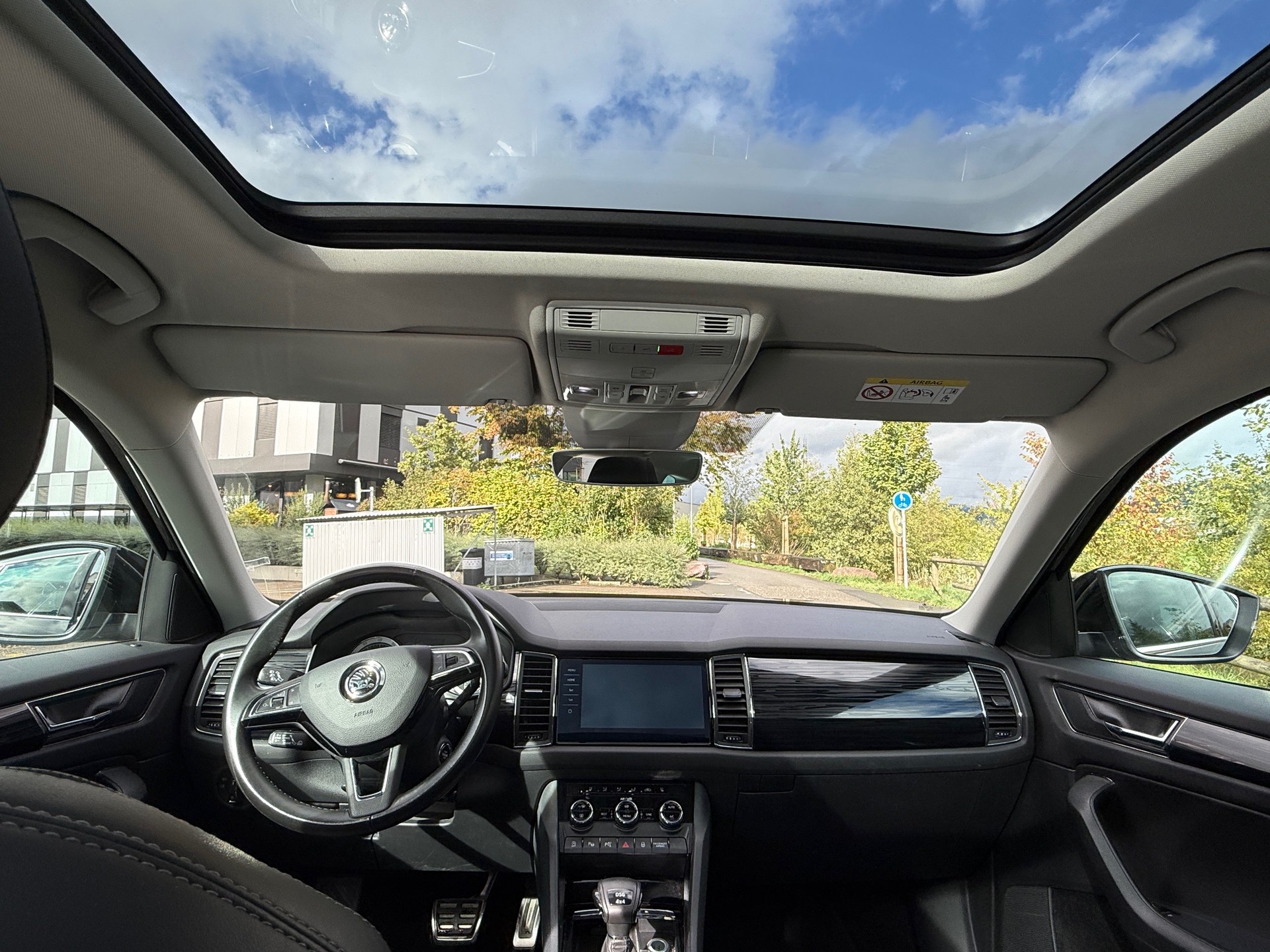 SKODA 2.0 TSI Style DSG-image-7