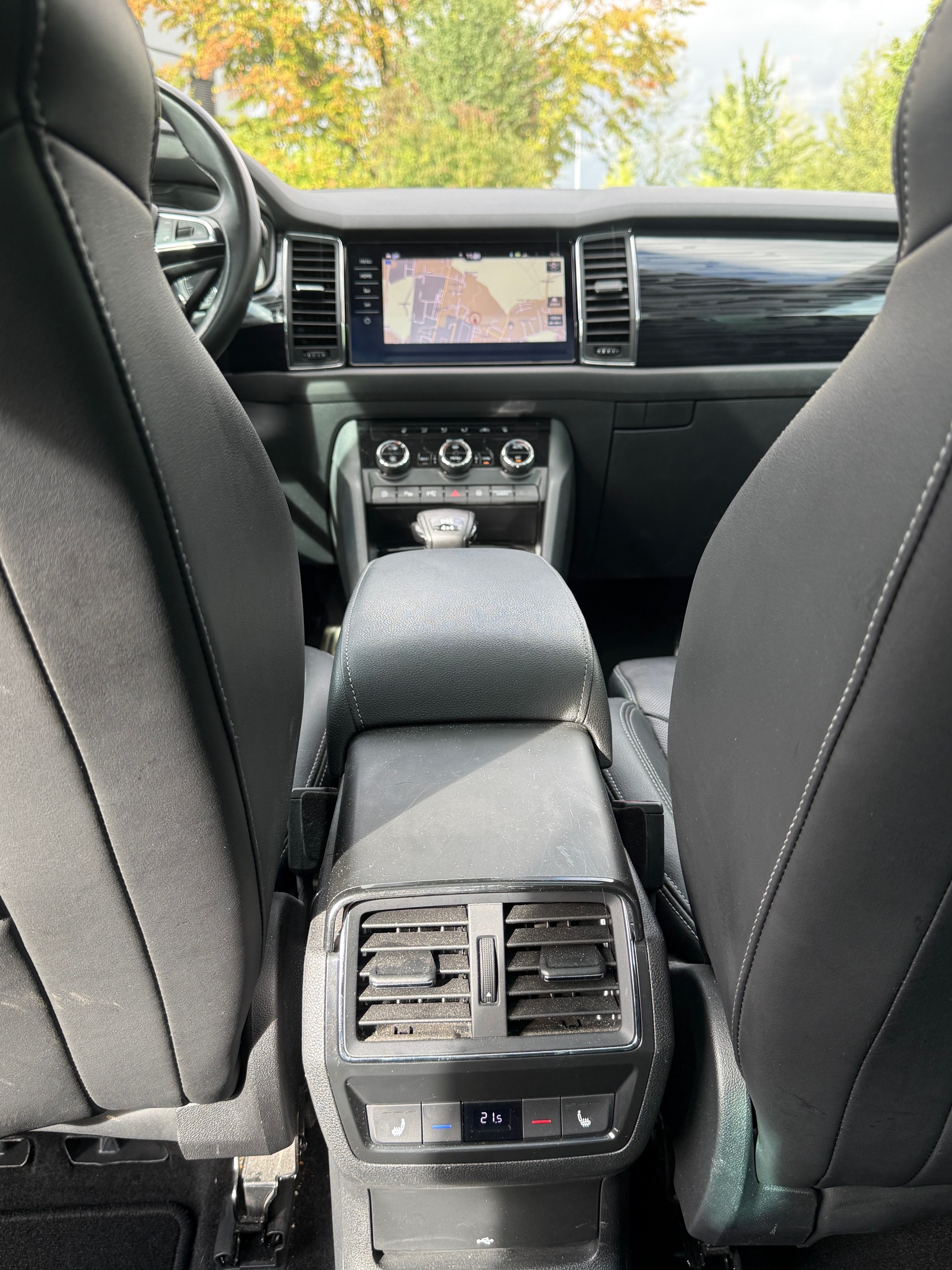 SKODA 2.0 TSI Style DSG-image-12