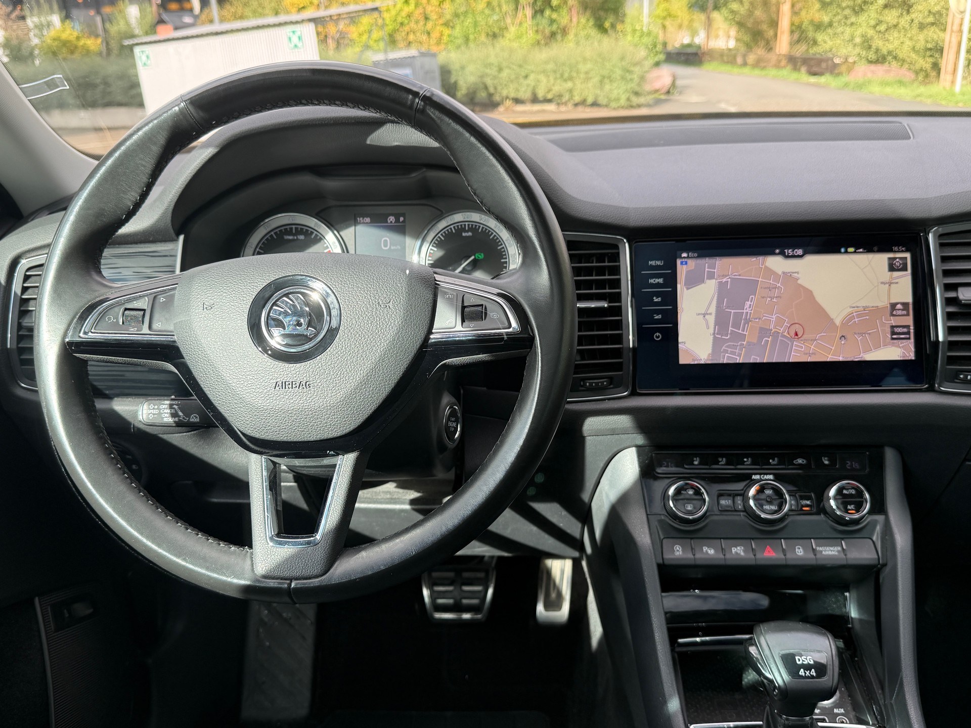 SKODA 2.0 TSI Style DSG-image-11