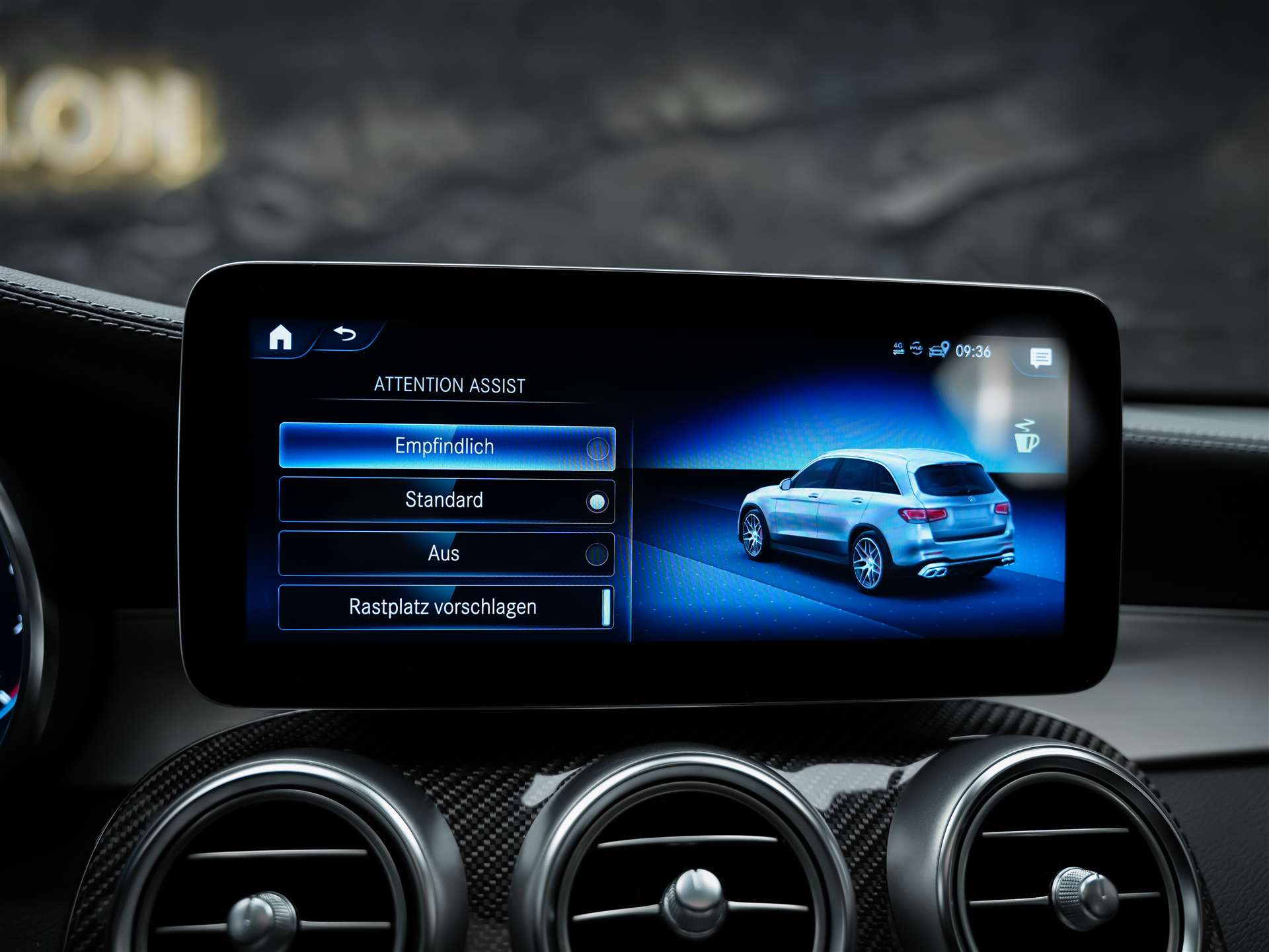 MERCEDES-BENZ GLC 63 S AMG 4Matic 9G-Tronic *CH Fahrzeug*Panorama*Sitzbelüftung*Head Up*-image-45