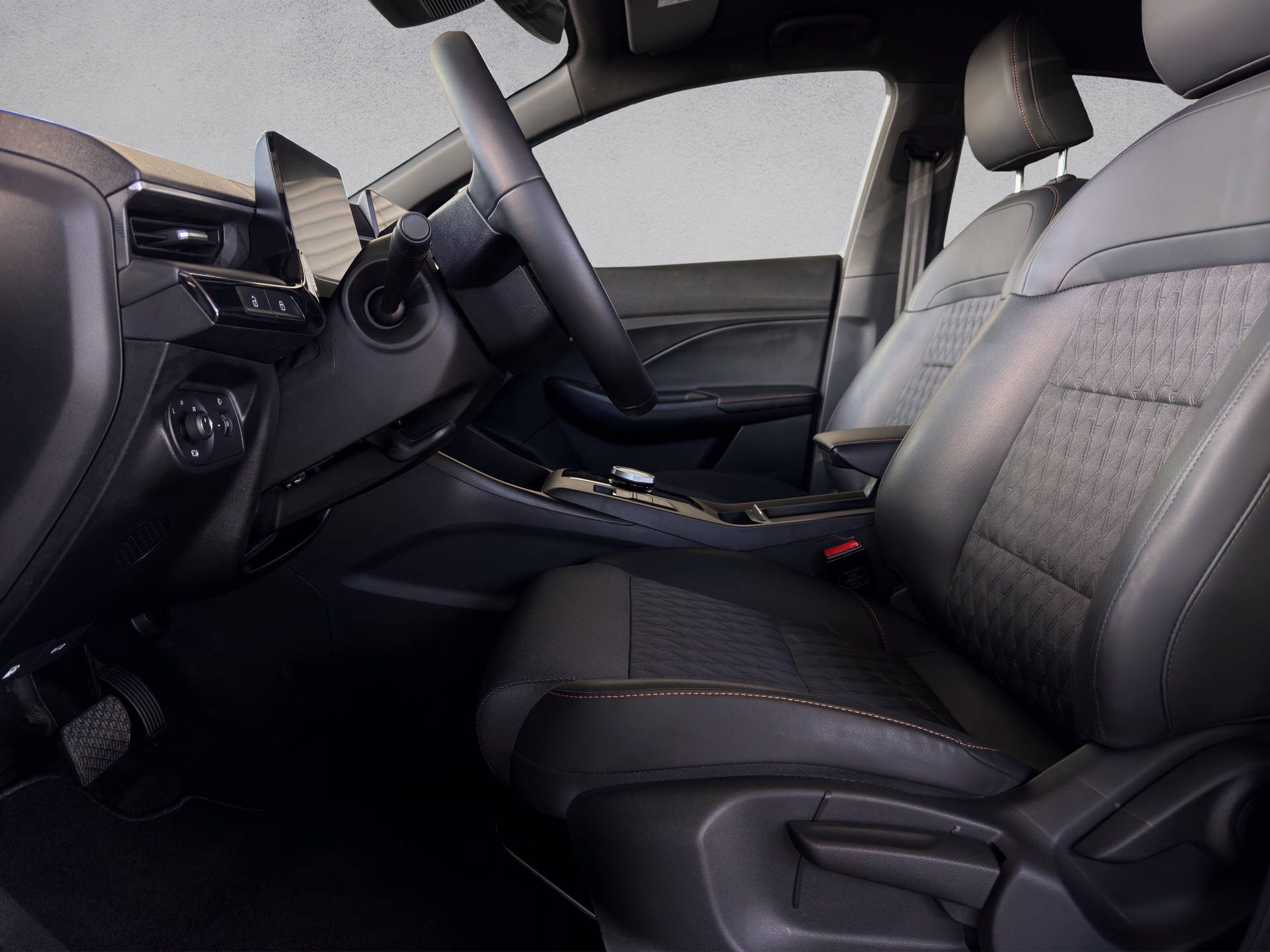 MG 3 1.5 Hybrid Luxury-image-8