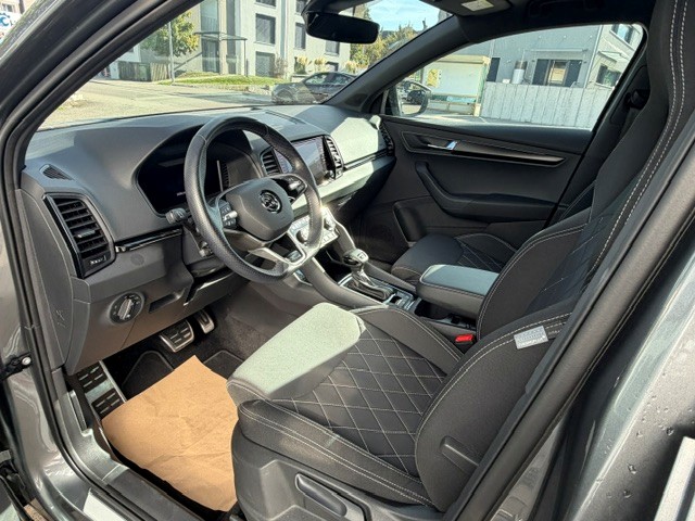 SKODA Karoq 2.0 TSI SportLine 4x4 DSG-image-9