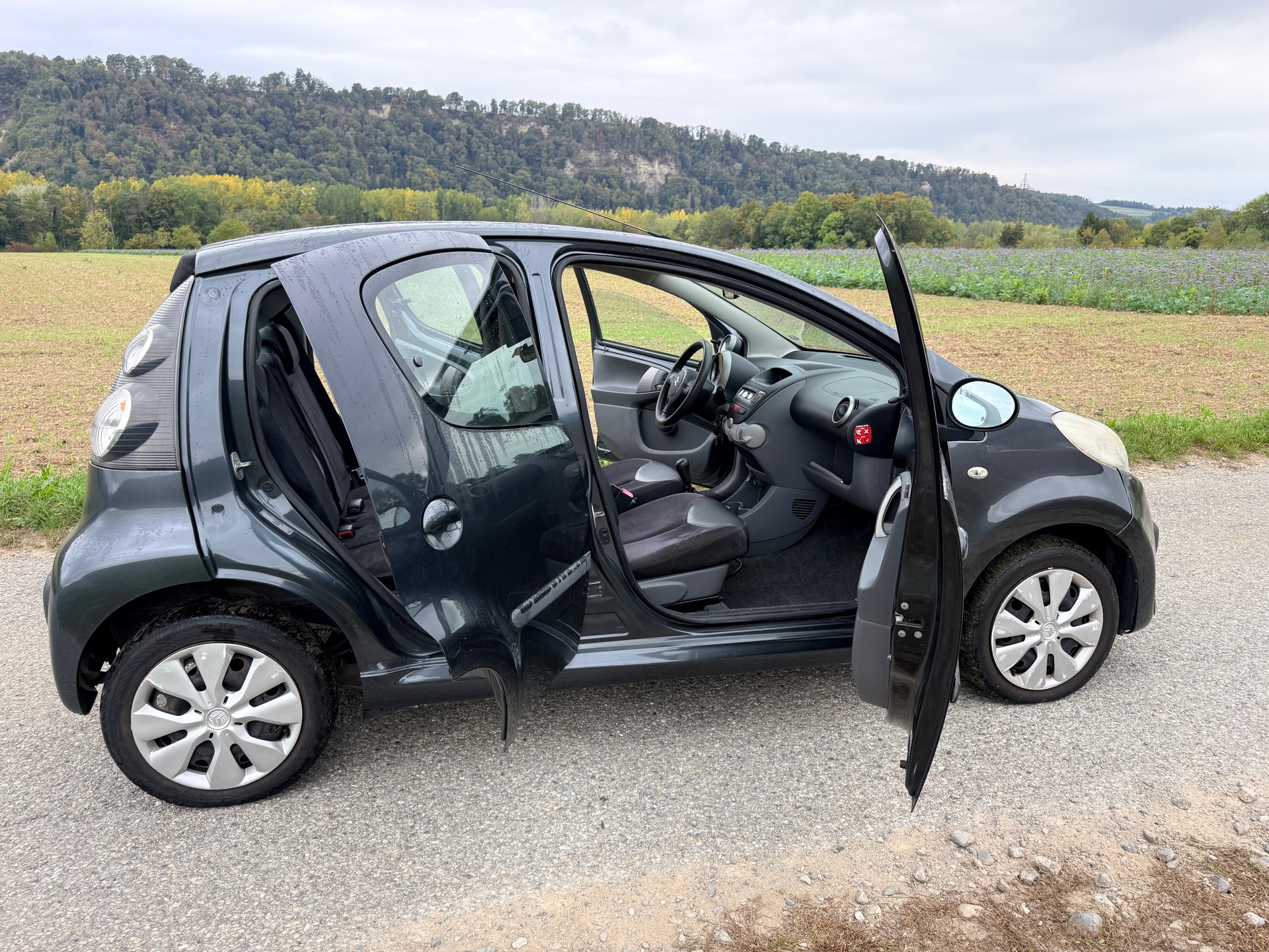 CITROEN C1 1.0i Edition-image-13