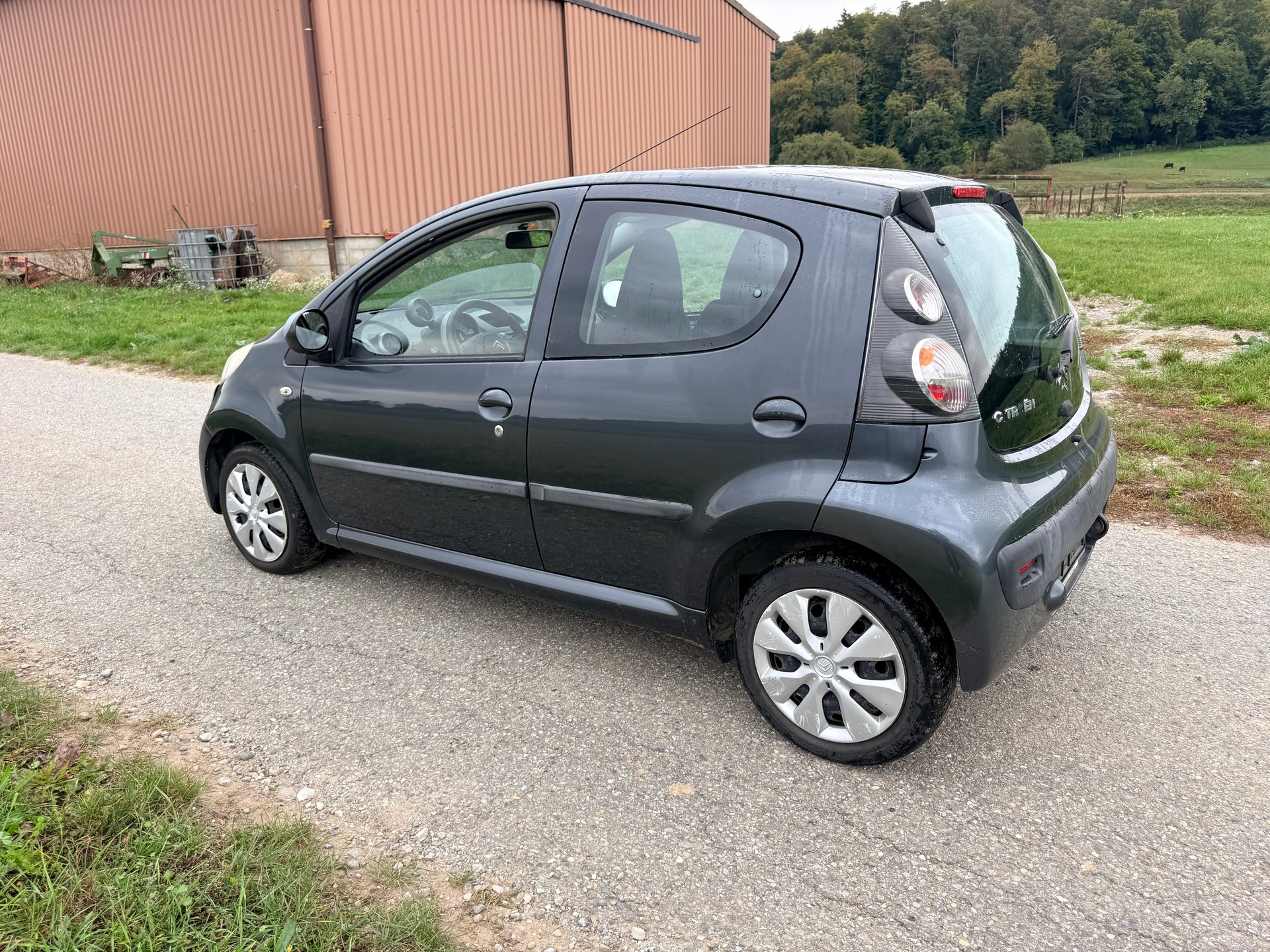 CITROEN C1 1.0i Edition-image-8