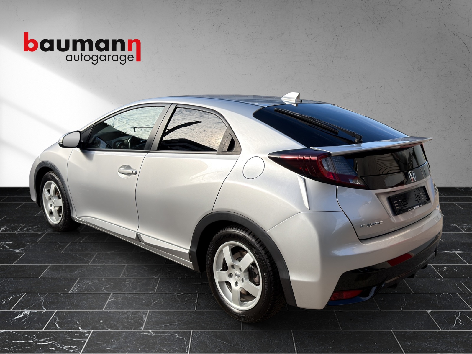 HONDA Civic 1.8 i-VTEC Lifestyle-showroom-element-2