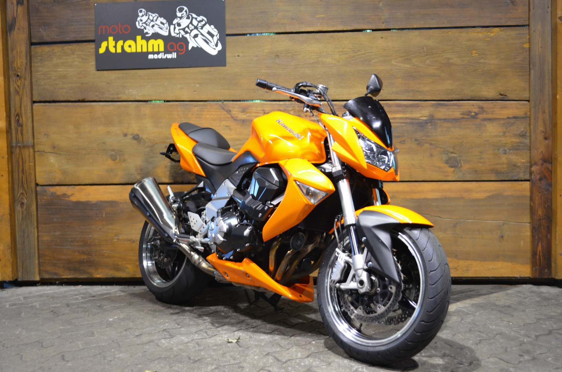 KAWASAKI Z 1000-image-1