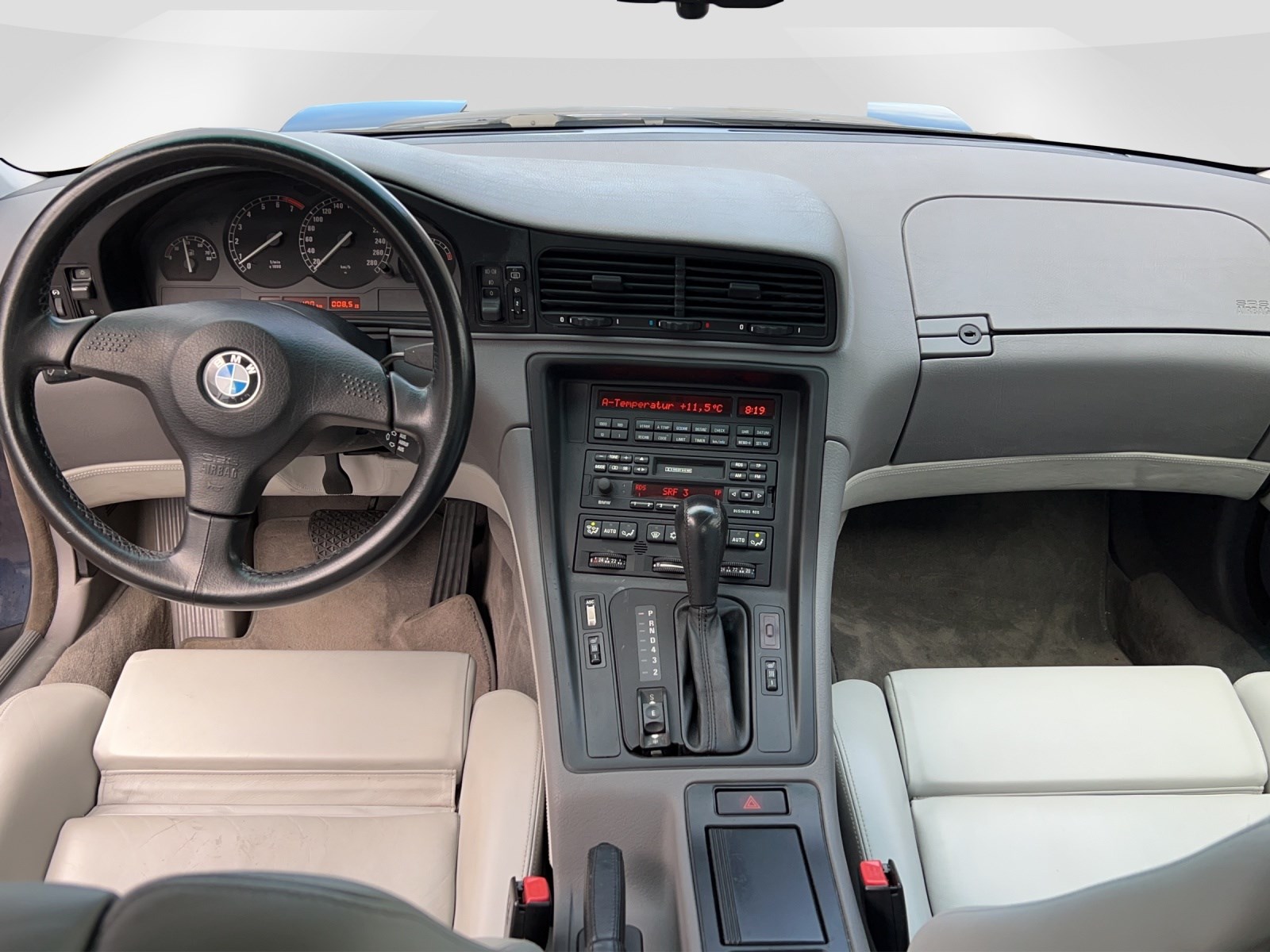 BMW 840Ci A-image-8