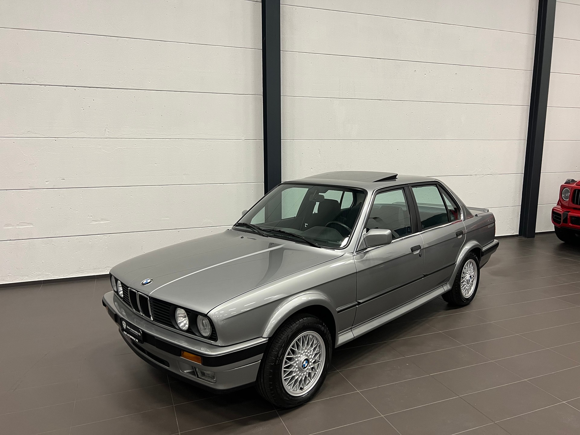 BMW 325iX A-image-2