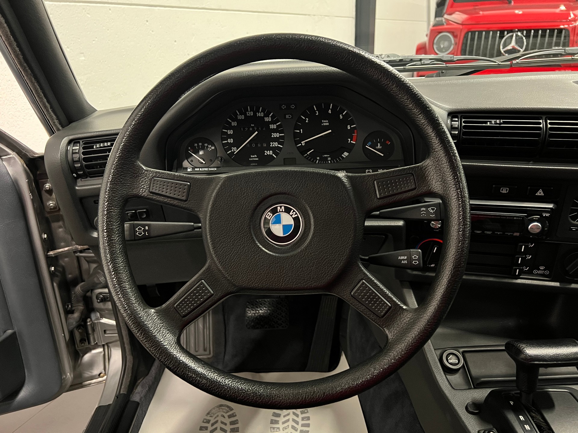 BMW 325iX A-image-25