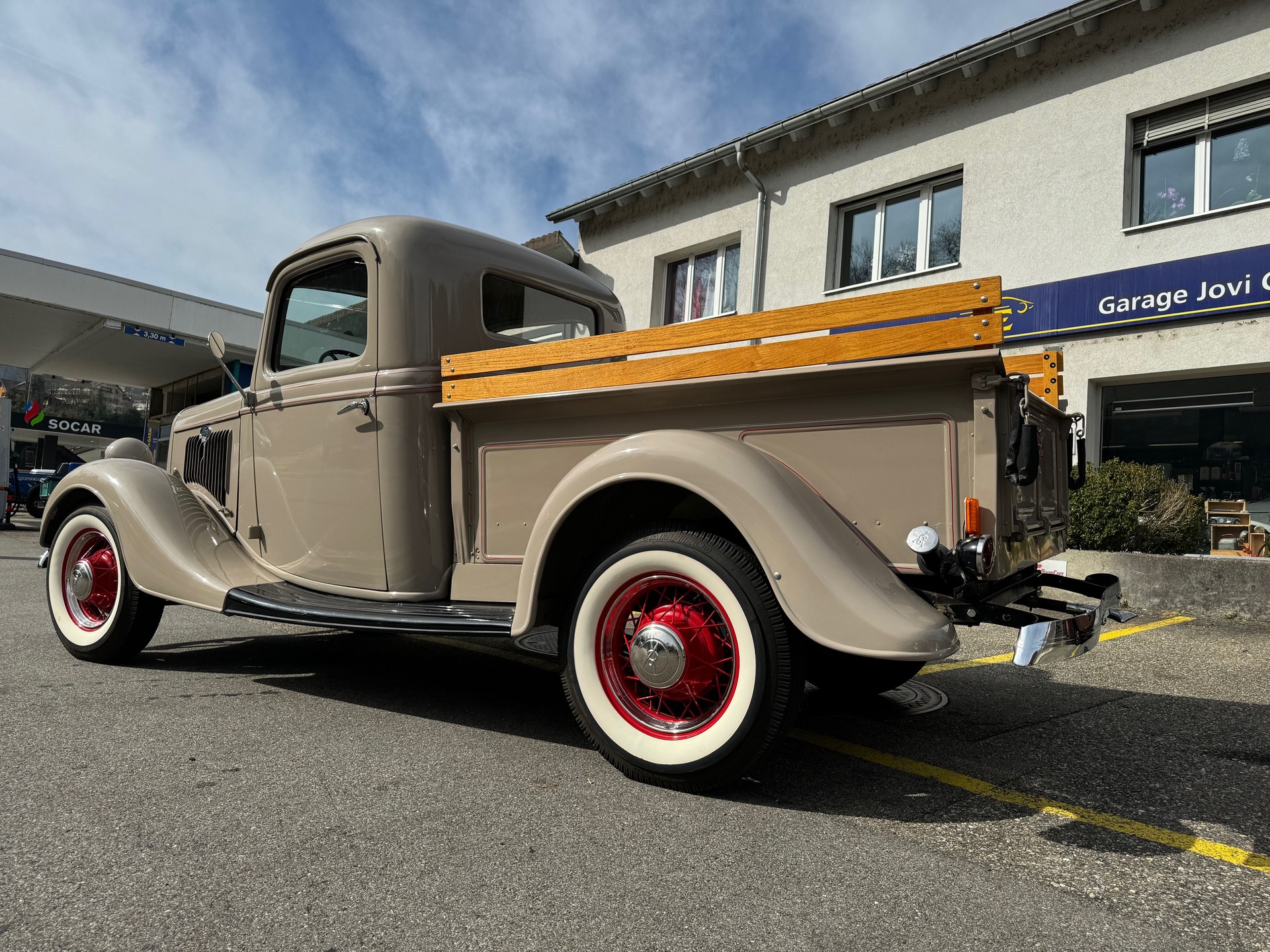 FORD 1935 Pickup Ford Flathead V8 engine-image-1