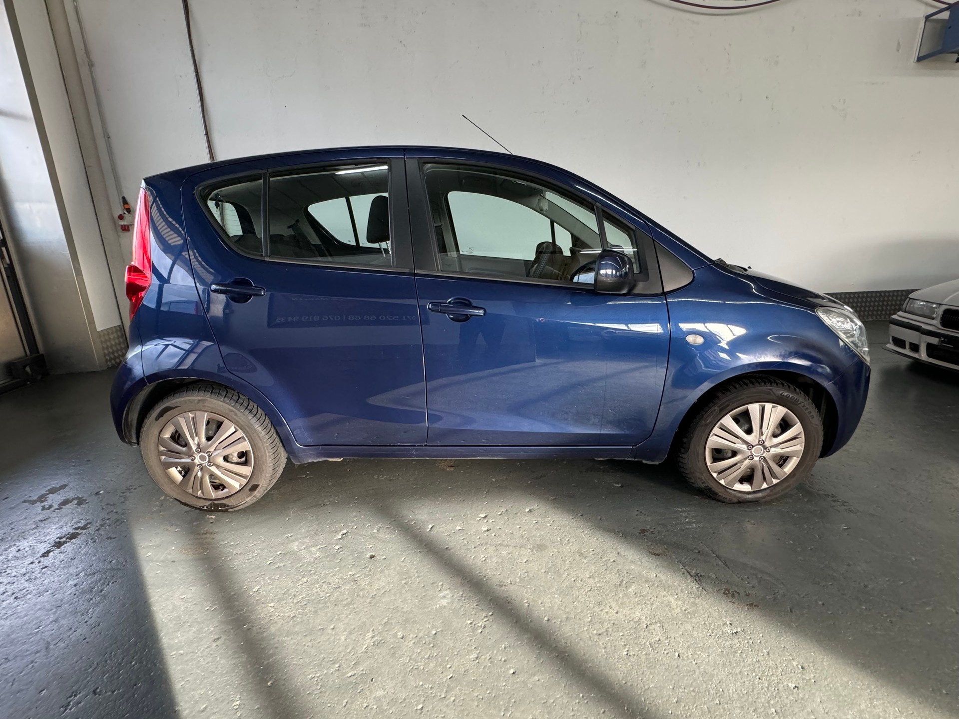 OPEL Agila 1.0 Enjoy-image-5