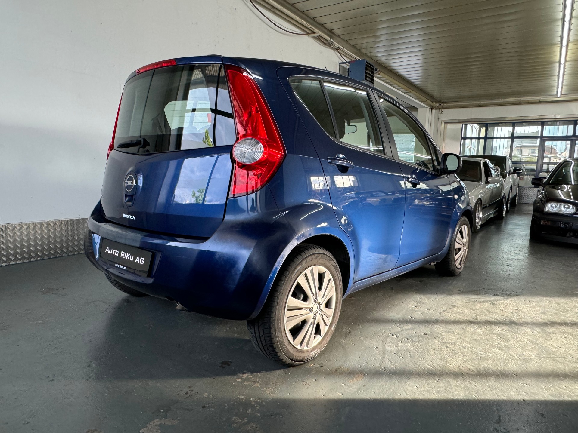 OPEL Agila 1.0 Enjoy-image-7