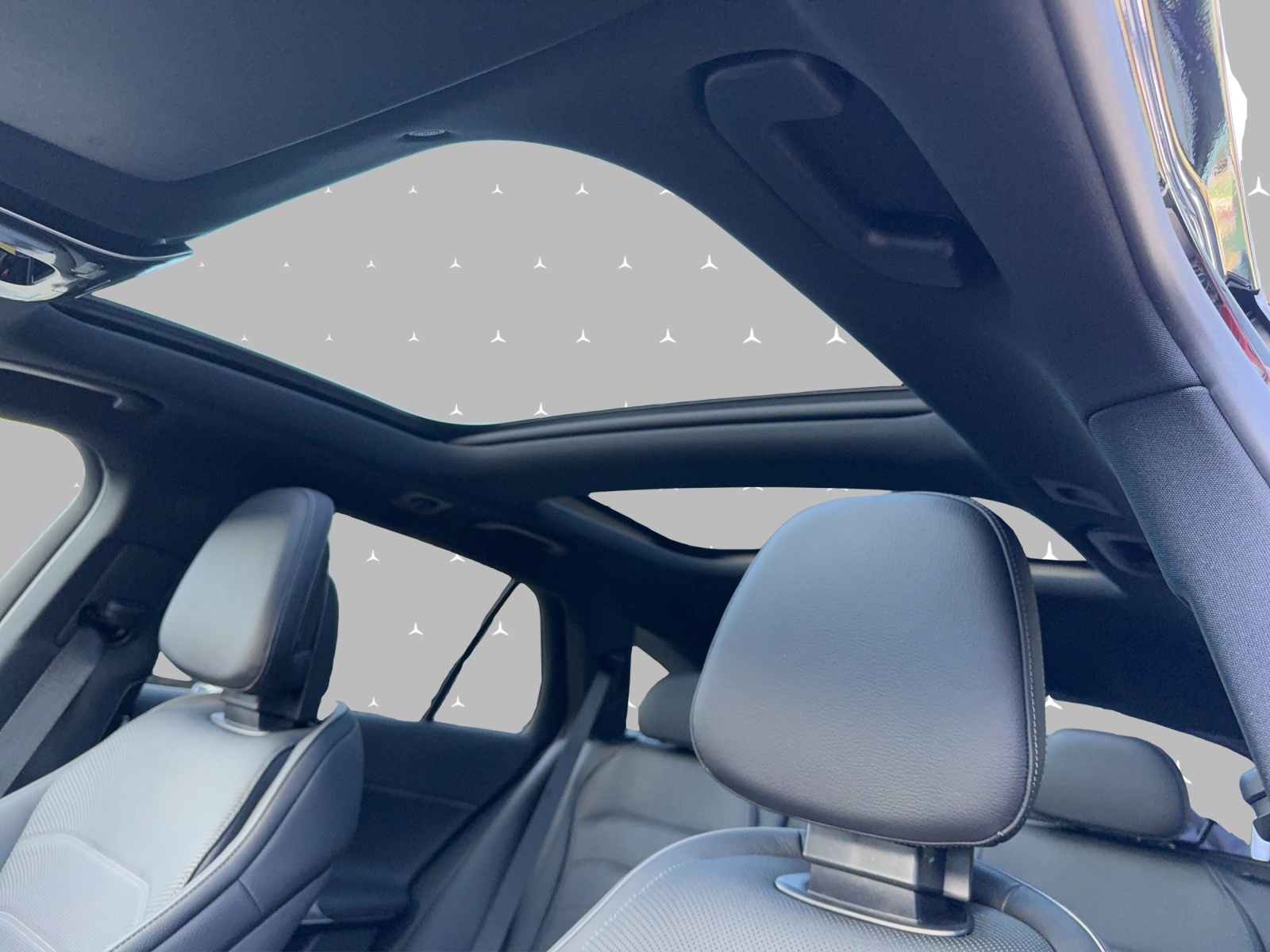MERCEDES-BENZ E 300 de T 4Matic 9G-Tronic-image-8