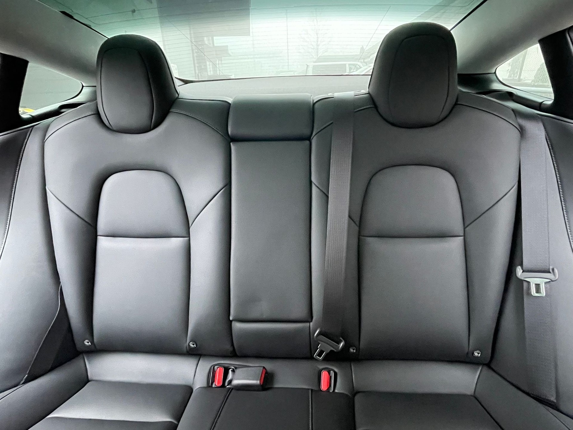 TESLA Model 3 Performance Dual Motor AWD CH-Auto mit Werksgarantie 52% Rabatt-image-11