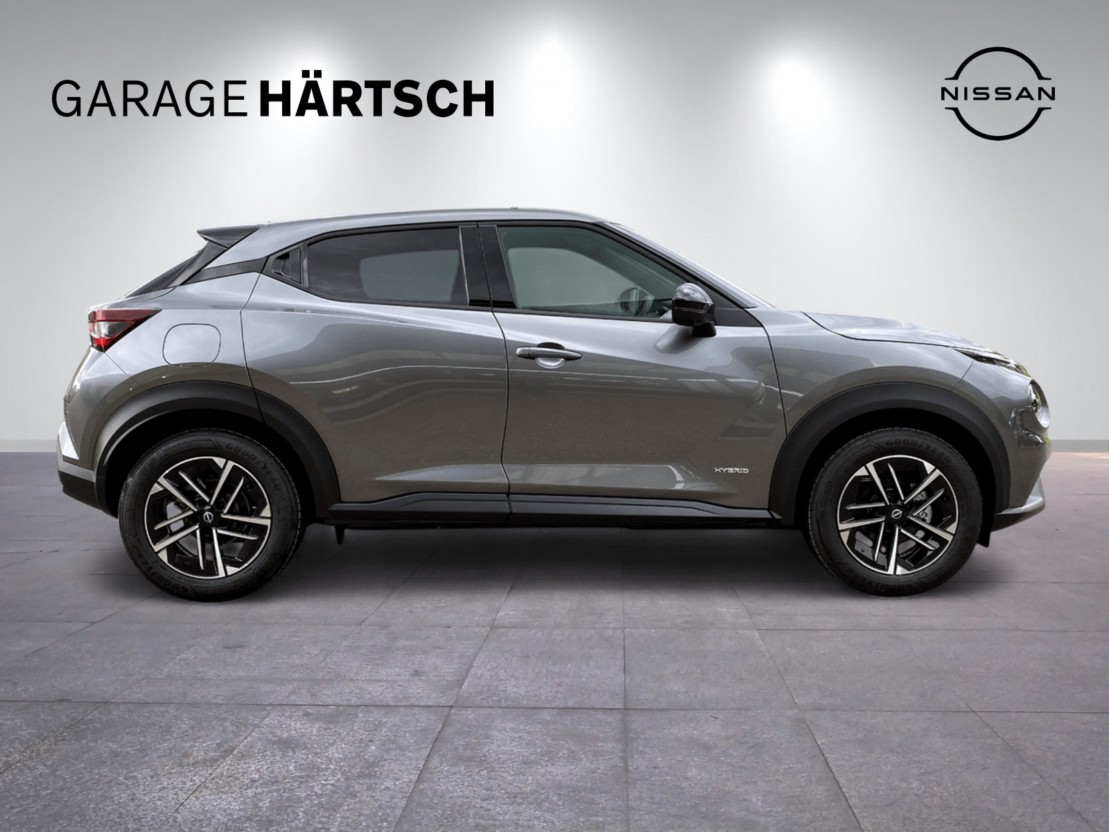 NISSAN Juke 1.6 Hybrid N-Connecta-image-7