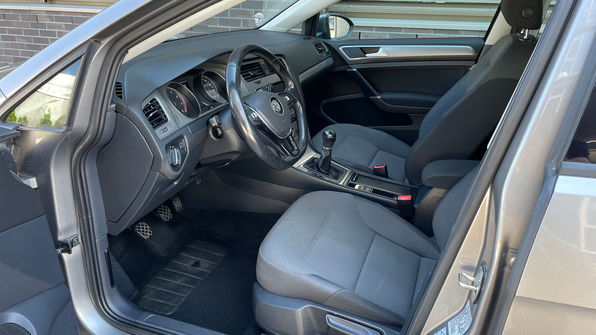 VW Golf 1.4 TSI Start-image-13