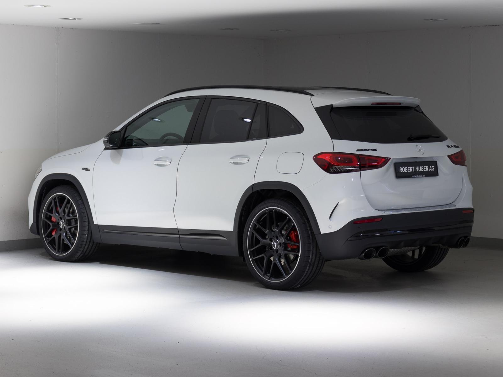 MERCEDES-BENZ GLA 45 AMG S 4MATIC+-image-4