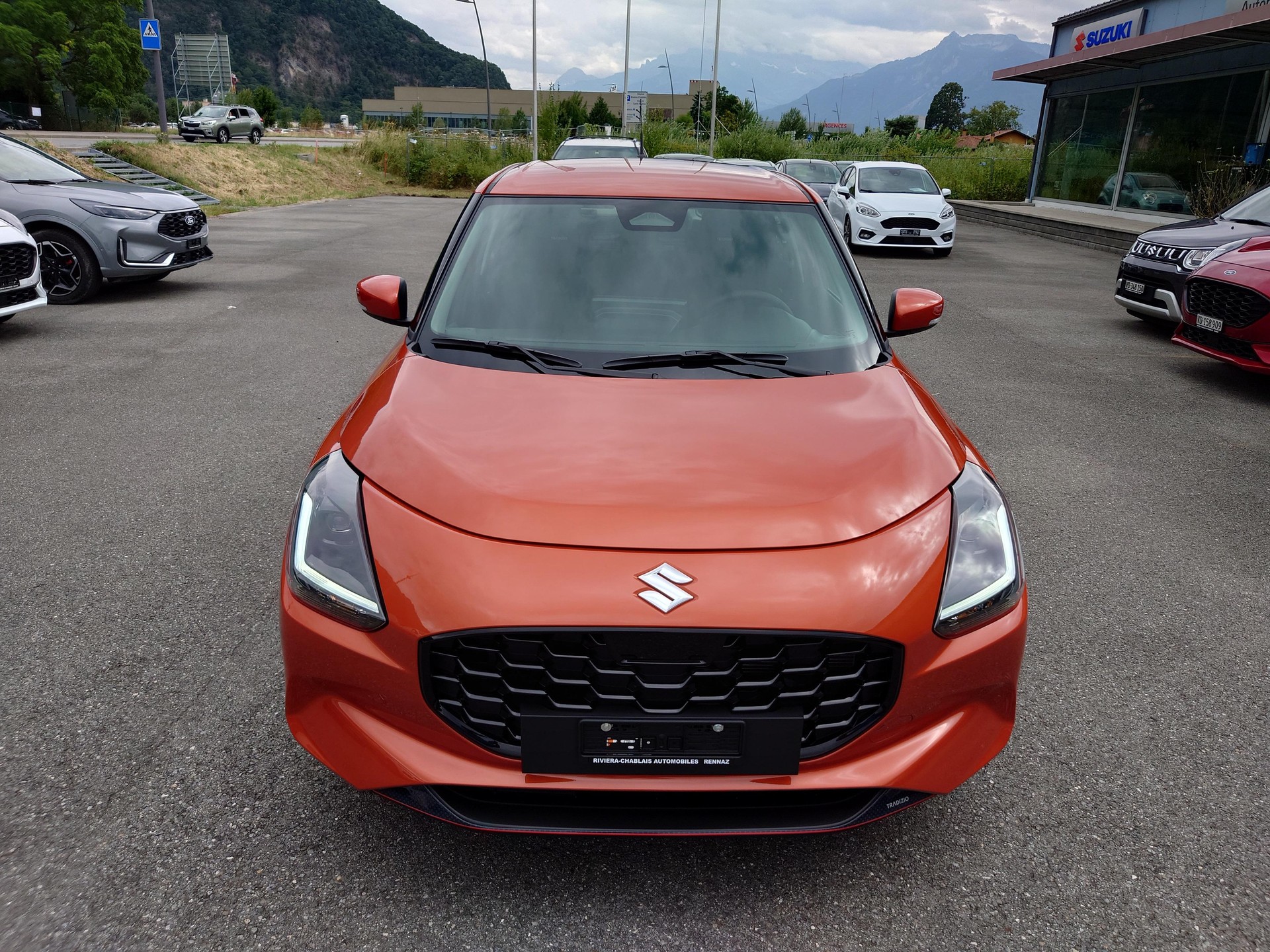 SUZUKI Swift 1.2 Tradizio Top Hybrid-showroom-element-1