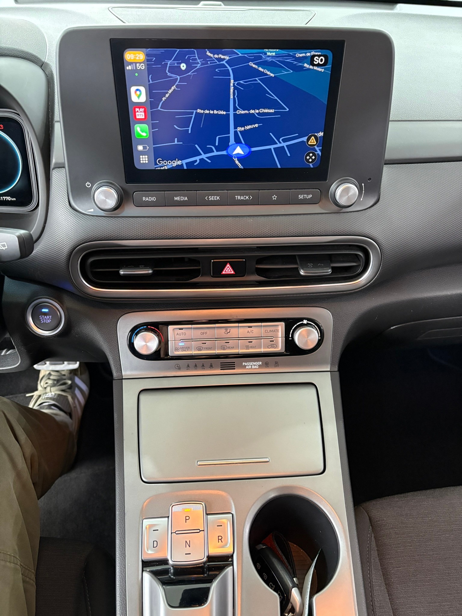 HYUNDAI Kona Electric Amplia-image-3