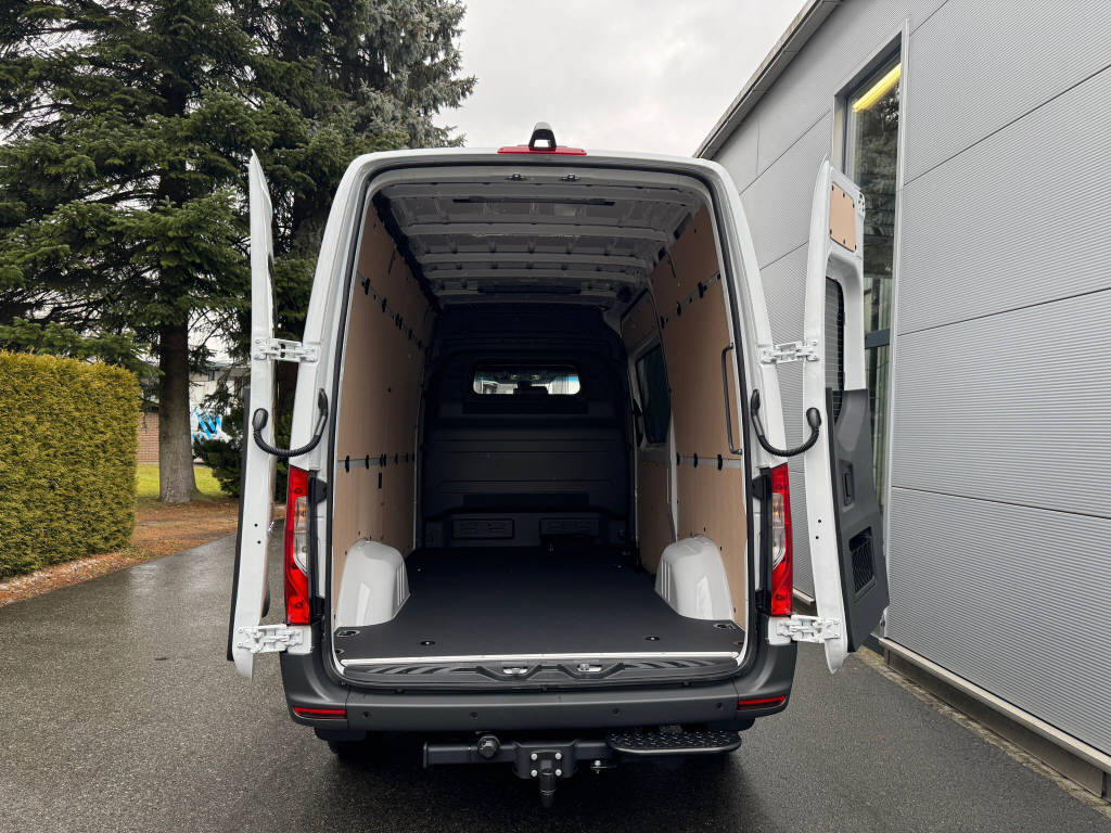 MERCEDES-BENZ eSprinter 320 Kasten Pro 3665 S-image-3