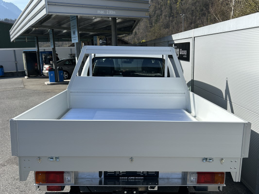 TOYOTA Hilux 2.8d Comf. DC 4x4-image-7